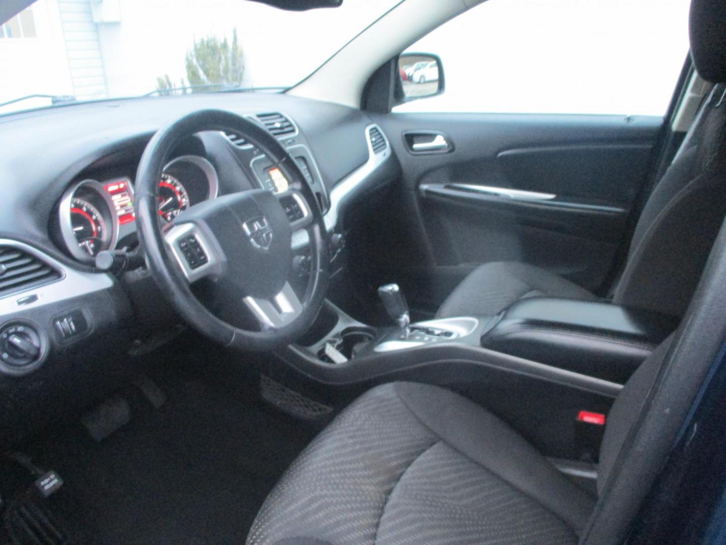 2014 BLUE Dodge Journey SE (3C4PDCAB9ET) with an 2.4L L4 DOHC 16V engine, 4-Speed Automatic transmission, located at 540a Delsea Drive, Sewell, NJ, 08080, (987) 867-5309, 39.752560, -75.111206 - Photo#12