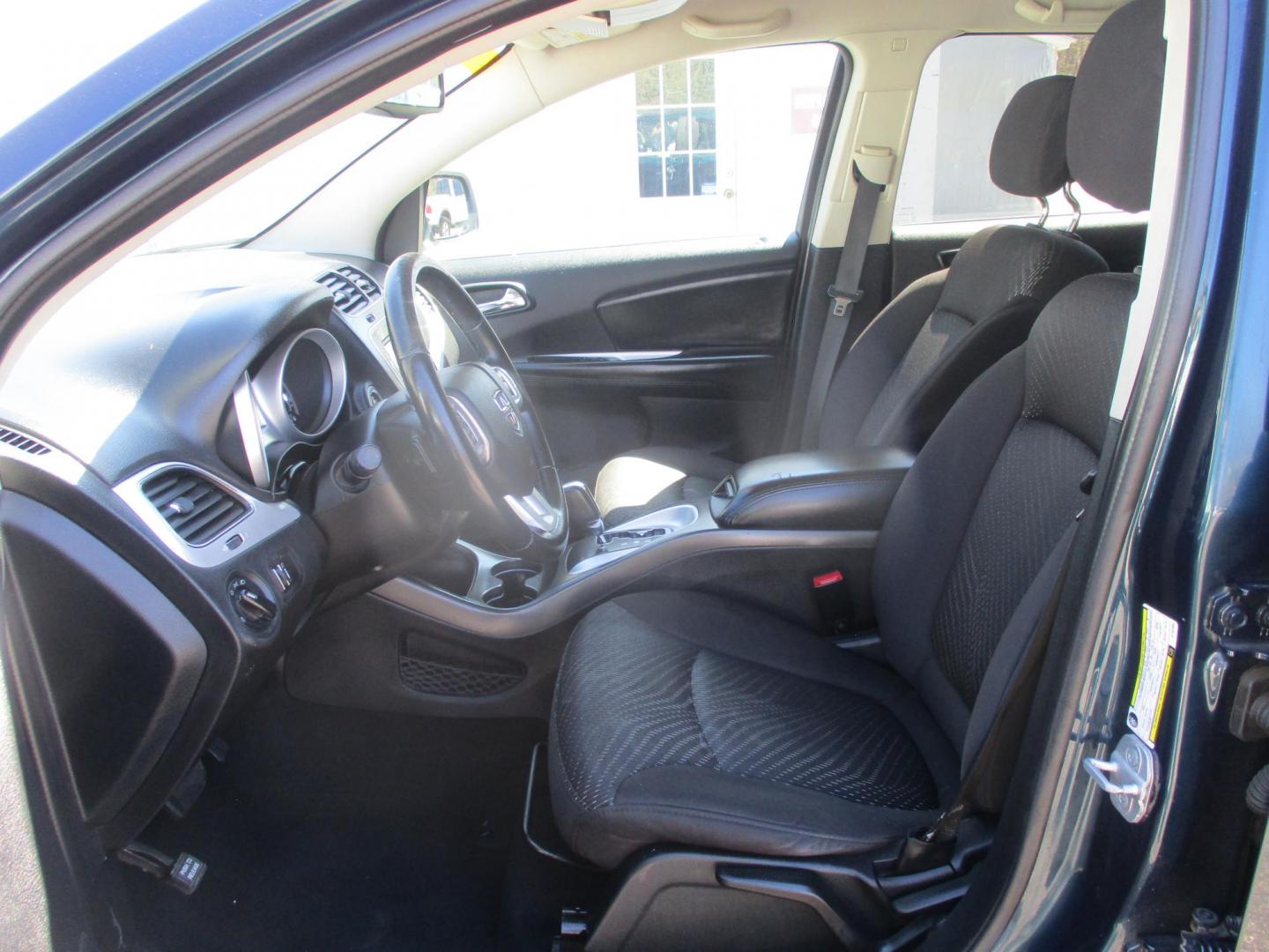 2014 BLUE Dodge Journey SE (3C4PDCAB9ET) with an 2.4L L4 DOHC 16V engine, 4-Speed Automatic transmission, located at 540a Delsea Drive, Sewell, NJ, 08080, (987) 867-5309, 39.752560, -75.111206 - Photo#11