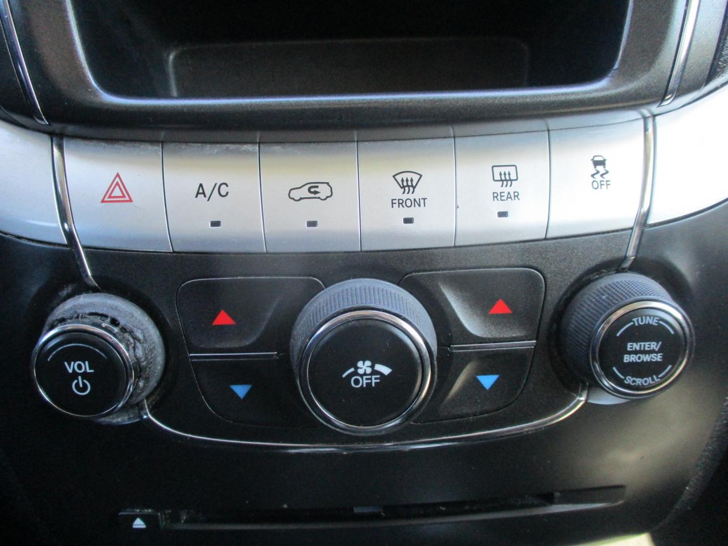 2014 BLUE Dodge Journey SE (3C4PDCAB9ET) with an 2.4L L4 DOHC 16V engine, 4-Speed Automatic transmission, located at 540a Delsea Drive, Sewell, NJ, 08080, (987) 867-5309, 39.752560, -75.111206 - Photo#20