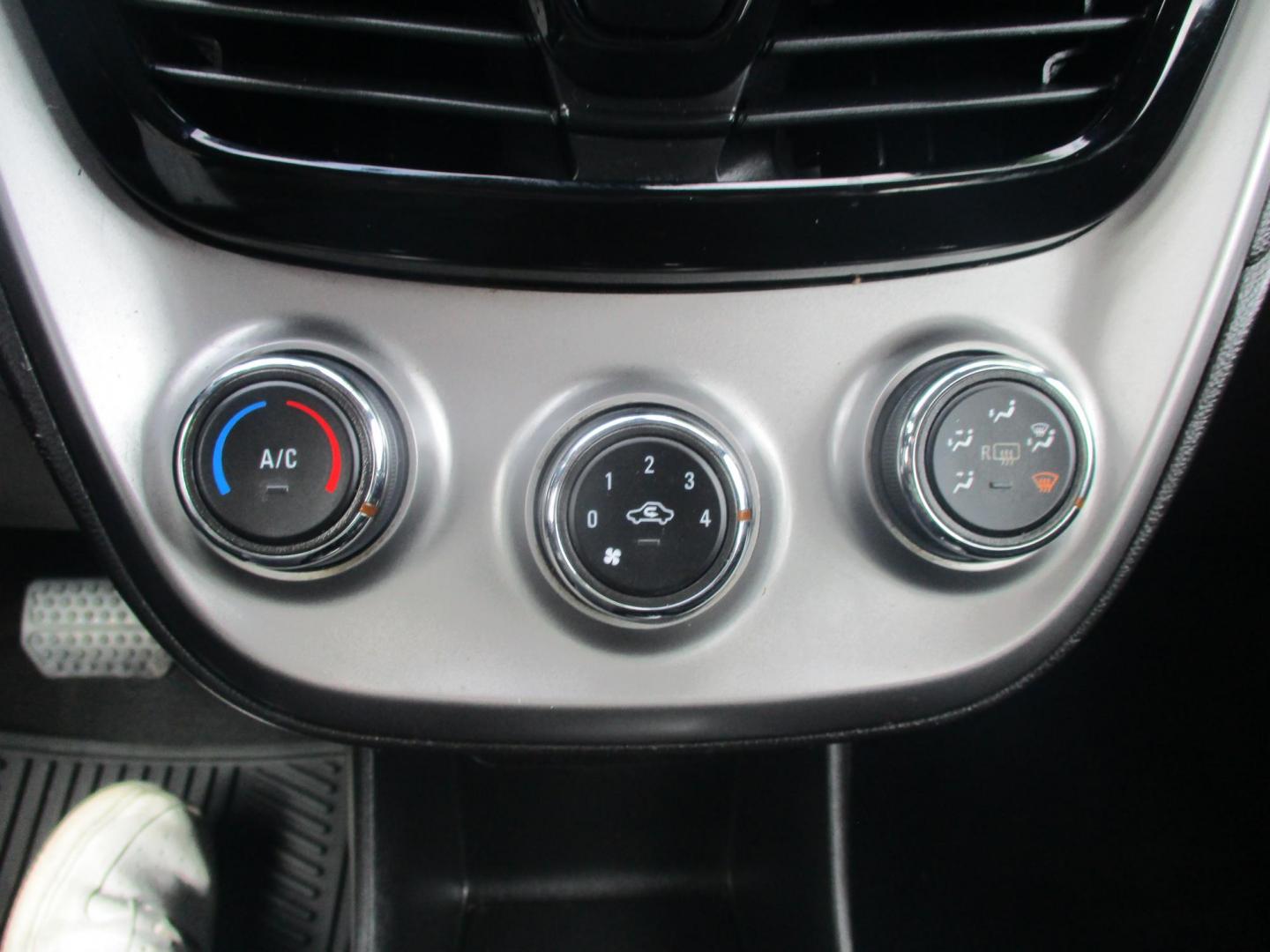 2018 BLACK Chevrolet Spark LS CVT (KL8CB6SA1JC) with an 1.4L L4 16V DOHC engine, CVT transmission, located at 540a Delsea Drive, Sewell, NJ, 08080, (987) 867-5309, 39.752560, -75.111206 - Photo#18