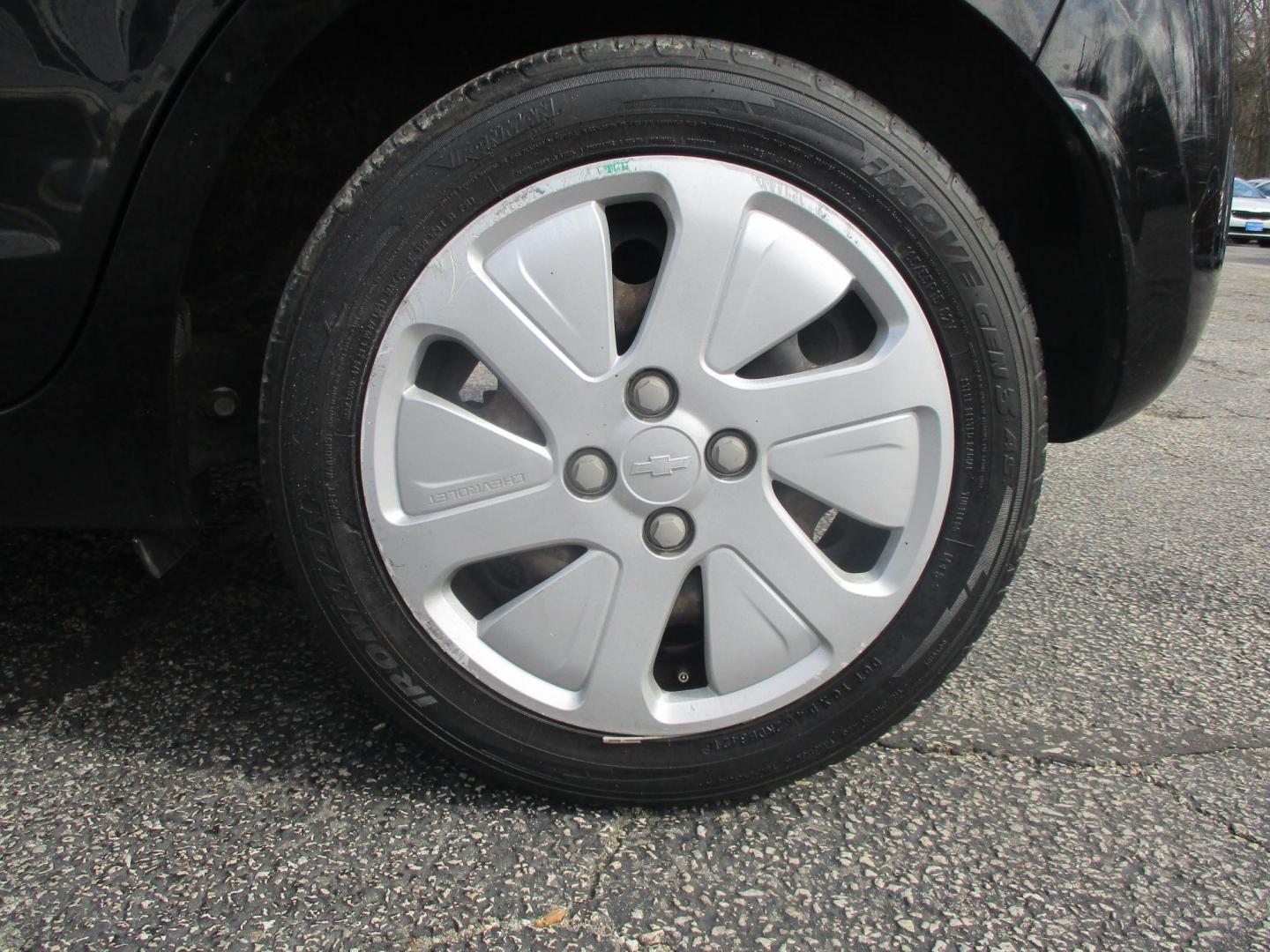 2018 BLACK Chevrolet Spark LS CVT (KL8CB6SA1JC) with an 1.4L L4 16V DOHC engine, CVT transmission, located at 540a Delsea Drive, Sewell, NJ, 08080, (987) 867-5309, 39.752560, -75.111206 - Photo#23