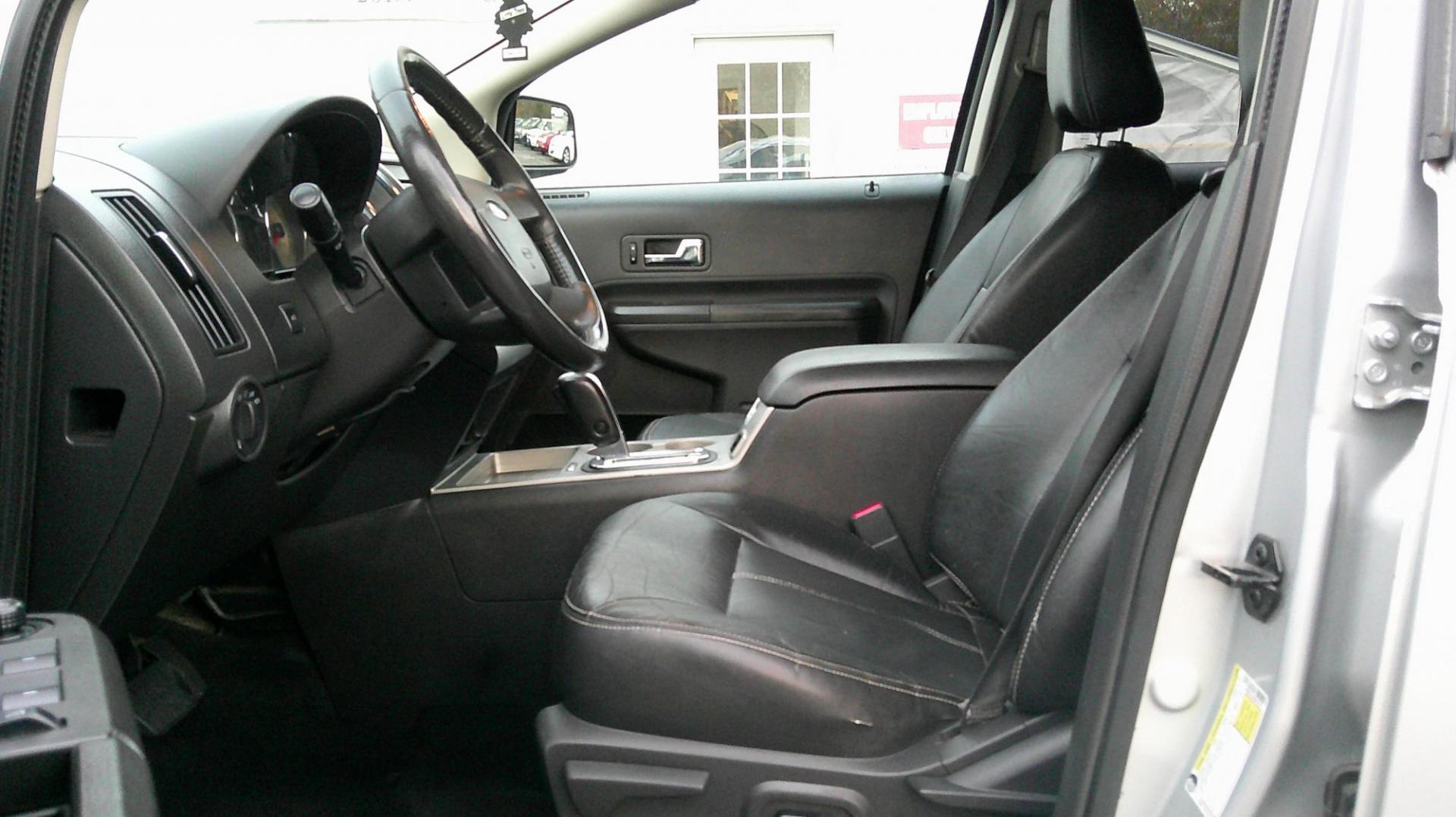 2010 SILVER Ford Edge SEL AWD (2FMDK4JC6AB) with an 3.5L V6 DOHC 24V engine, 6-Speed Automatic transmission, located at 540a Delsea Drive, Sewell, NJ, 08080, (987) 867-5309, 39.752560, -75.111206 - Photo#12