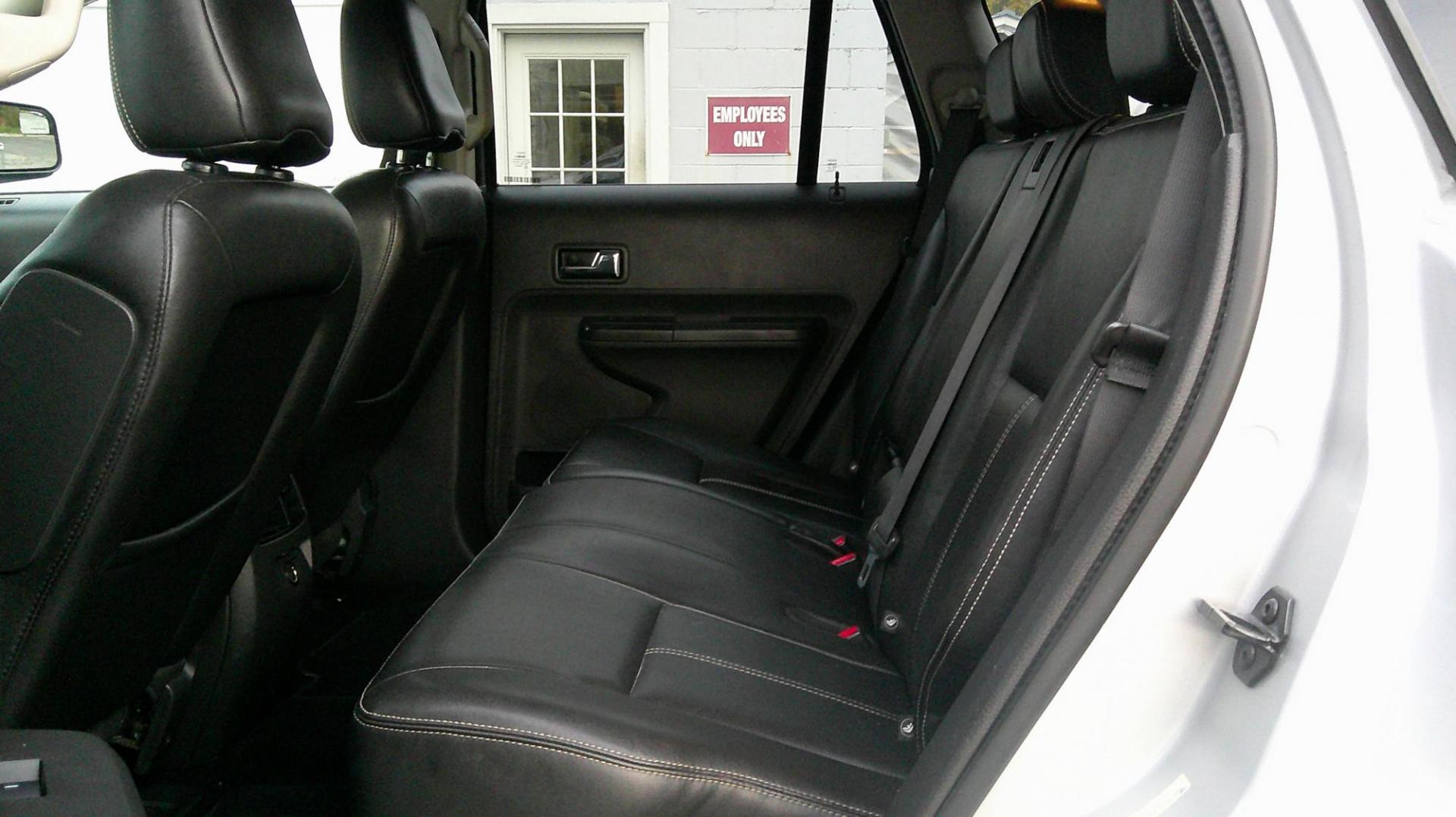 2010 SILVER Ford Edge SEL AWD (2FMDK4JC6AB) with an 3.5L V6 DOHC 24V engine, 6-Speed Automatic transmission, located at 540a Delsea Drive, Sewell, NJ, 08080, (987) 867-5309, 39.752560, -75.111206 - Photo#15