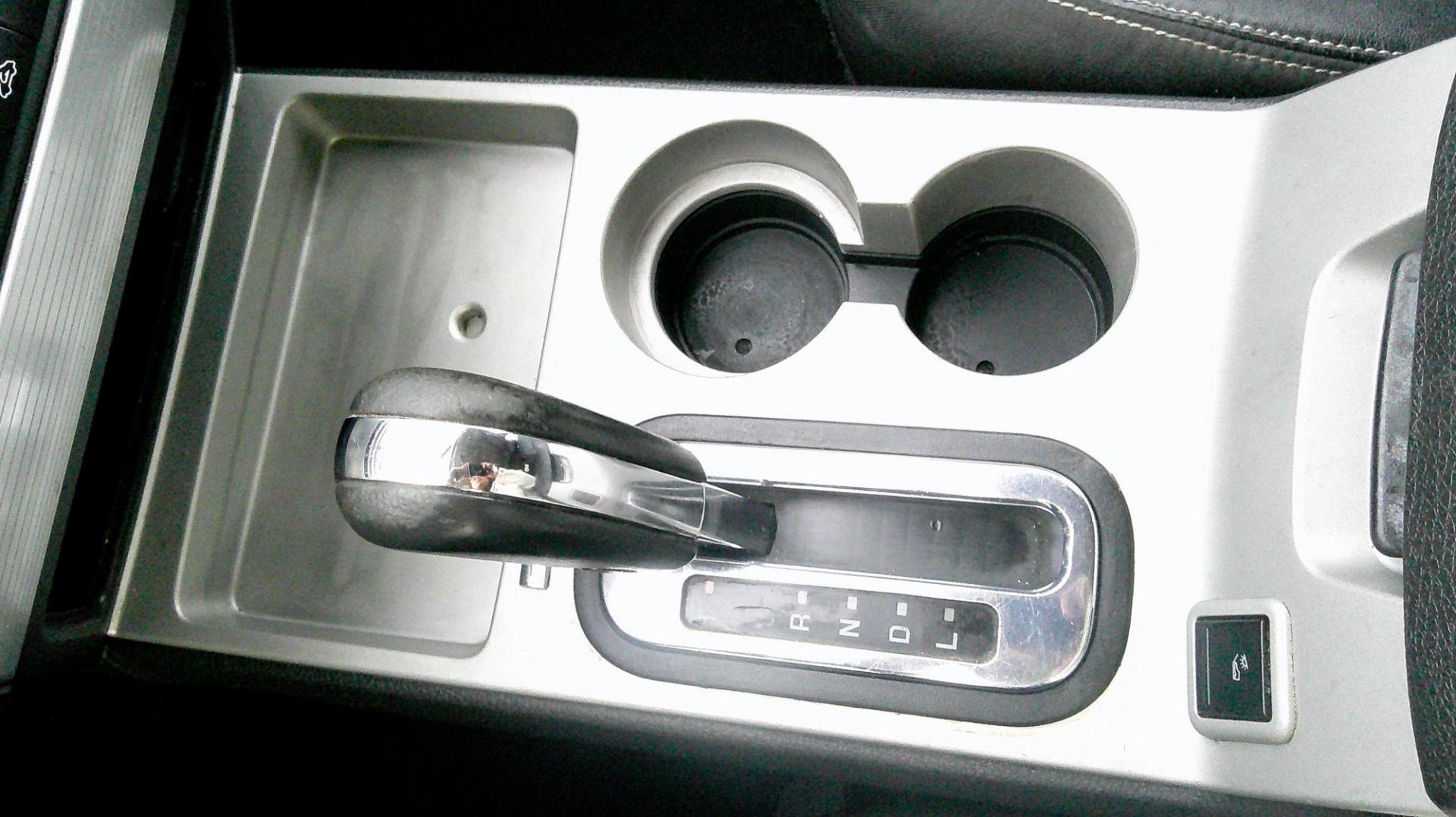 2010 SILVER Ford Edge SEL AWD (2FMDK4JC6AB) with an 3.5L V6 DOHC 24V engine, 6-Speed Automatic transmission, located at 540a Delsea Drive, Sewell, NJ, 08080, (987) 867-5309, 39.752560, -75.111206 - Photo#21