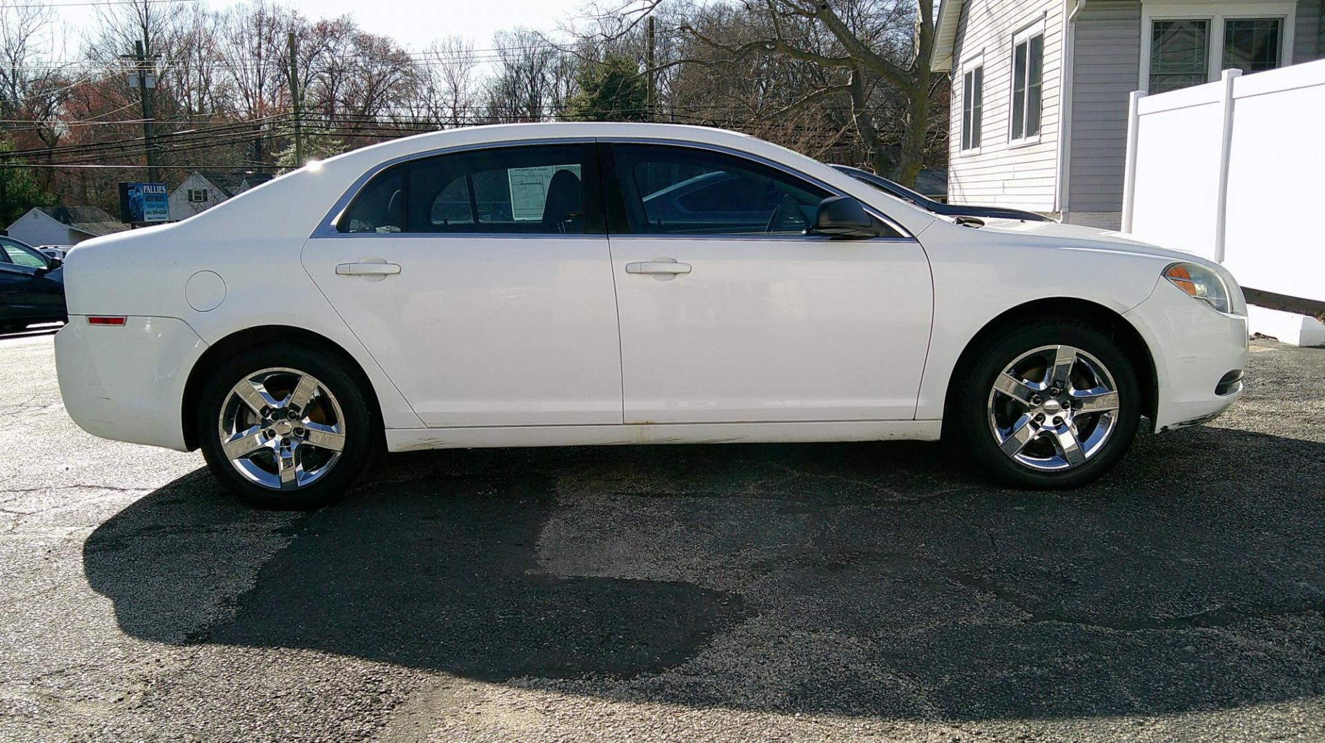 2010 WHITE Chevrolet Malibu Fleet Vehicle (1G1ZA5E03AF) with an 2.4L L4 DOHC 16V engine, 4-Speed Automatic Overdrive transmission, located at 540a Delsea Drive, Sewell, NJ, 08080, (987) 867-5309, 39.752560, -75.111206 - Photo#6