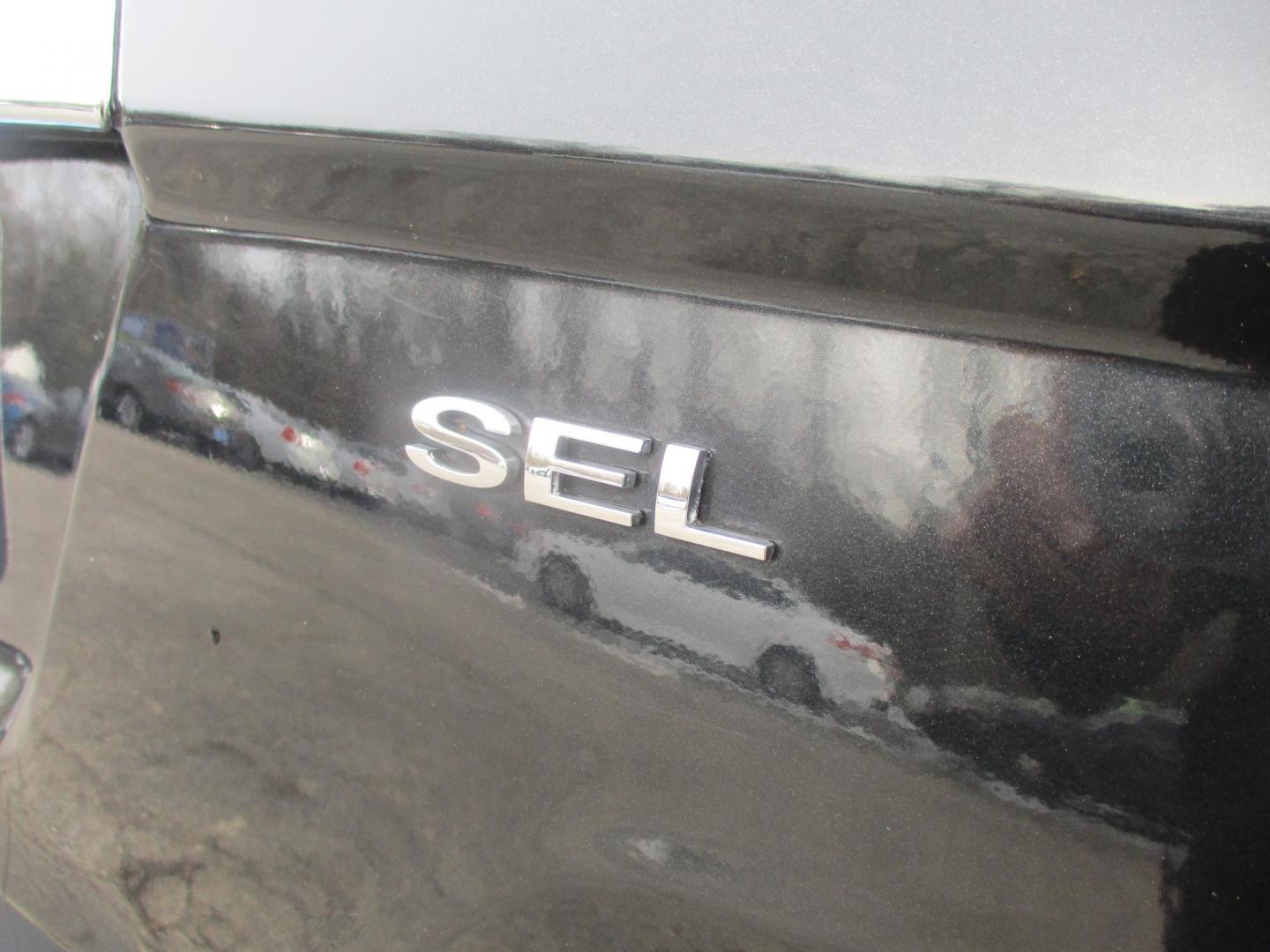 2011 BLACK Ford Fusion I4 SEL (3FAHP0JA3BR) with an 2.5L L4 DOHC 16V engine, located at 540a Delsea Drive, Sewell, NJ, 08080, (987) 867-5309, 39.752560, -75.111206 - Photo#5