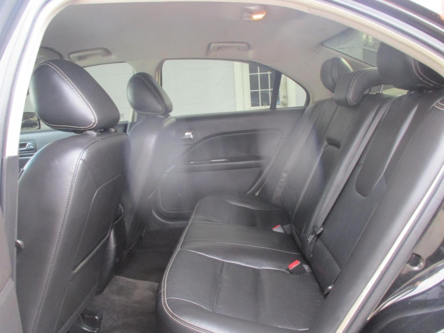 2011 BLACK Ford Fusion I4 SEL (3FAHP0JA3BR) with an 2.5L L4 DOHC 16V engine, located at 540a Delsea Drive, Sewell, NJ, 08080, (987) 867-5309, 39.752560, -75.111206 - Photo#15