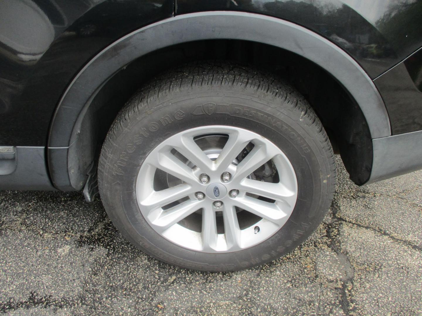 2013 BLACK Ford Explorer XLT 4WD (1FM5K8D81DG) with an 3.5L V6 DOHC 24V engine, 6-Speed Automatic transmission, located at 540a Delsea Drive, Sewell, NJ, 08080, (987) 867-5309, 39.752560, -75.111206 - Photo#27