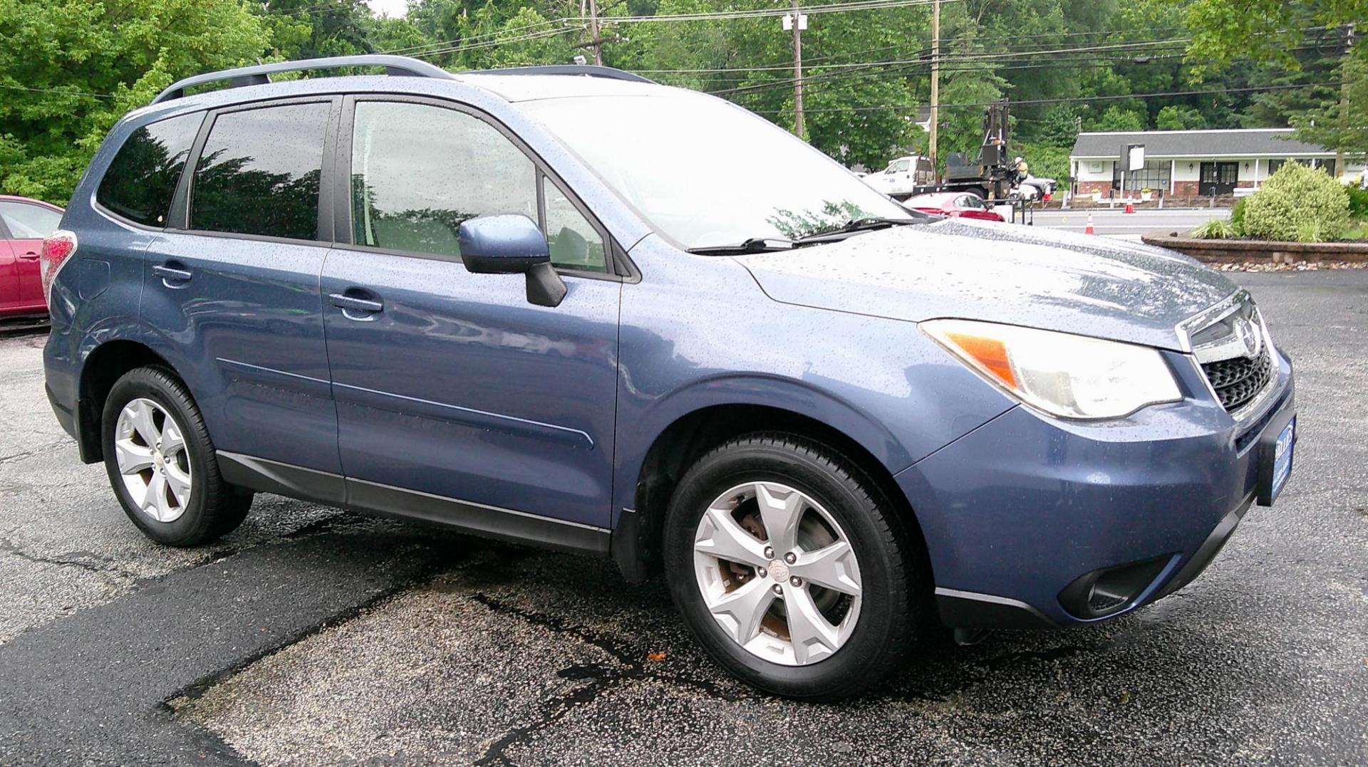 2014 BLUE Subaru Forester 2.5i Premium (JF2SJAEC0EH) with an 2.5L H4 SOHC 16V engine, 6-Speed Automatic transmission, located at 540a Delsea Drive, Sewell, NJ, 08080, (987) 867-5309, 39.752560, -75.111206 - Photo#8