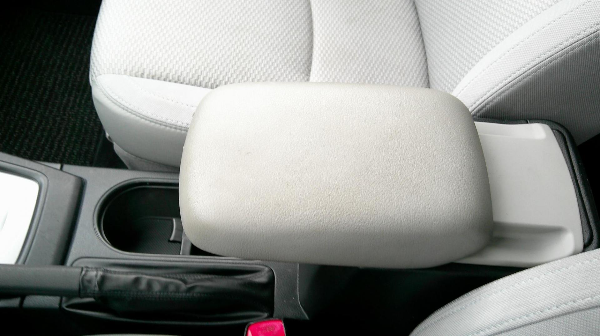 2014 BLUE Subaru Forester 2.5i Premium (JF2SJAEC0EH) with an 2.5L H4 SOHC 16V engine, 6-Speed Automatic transmission, located at 540a Delsea Drive, Sewell, NJ, 08080, (987) 867-5309, 39.752560, -75.111206 - Photo#27