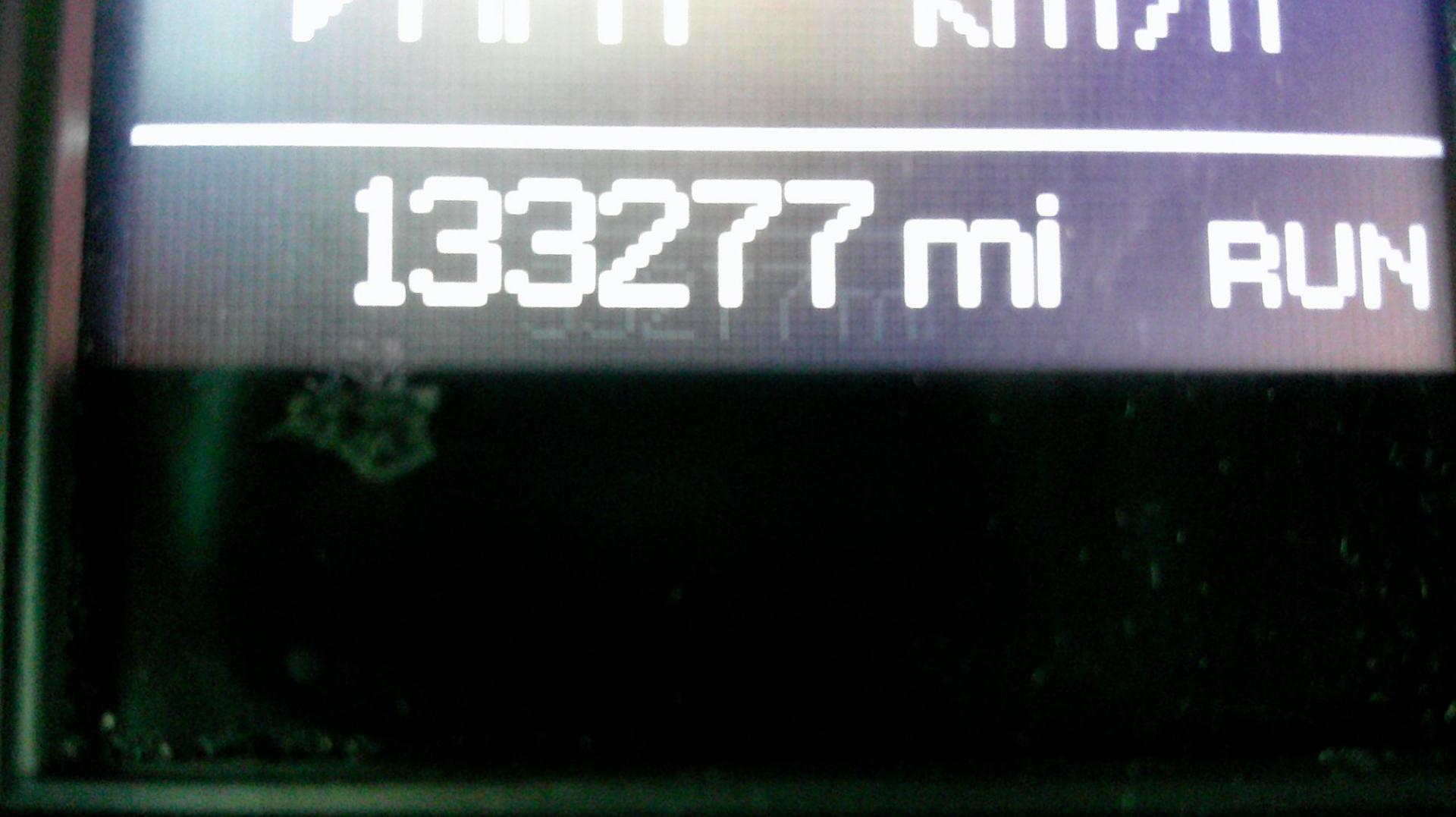 2015 BLUE Chrysler Town & Country Touring-L (2C4RC1CG5FR) with an 3.6L V6 DOHC 24V engine, 6-Speed Automatic transmission, located at 540a Delsea Drive, Sewell, NJ, 08080, (987) 867-5309, 39.752560, -75.111206 - Photo#15