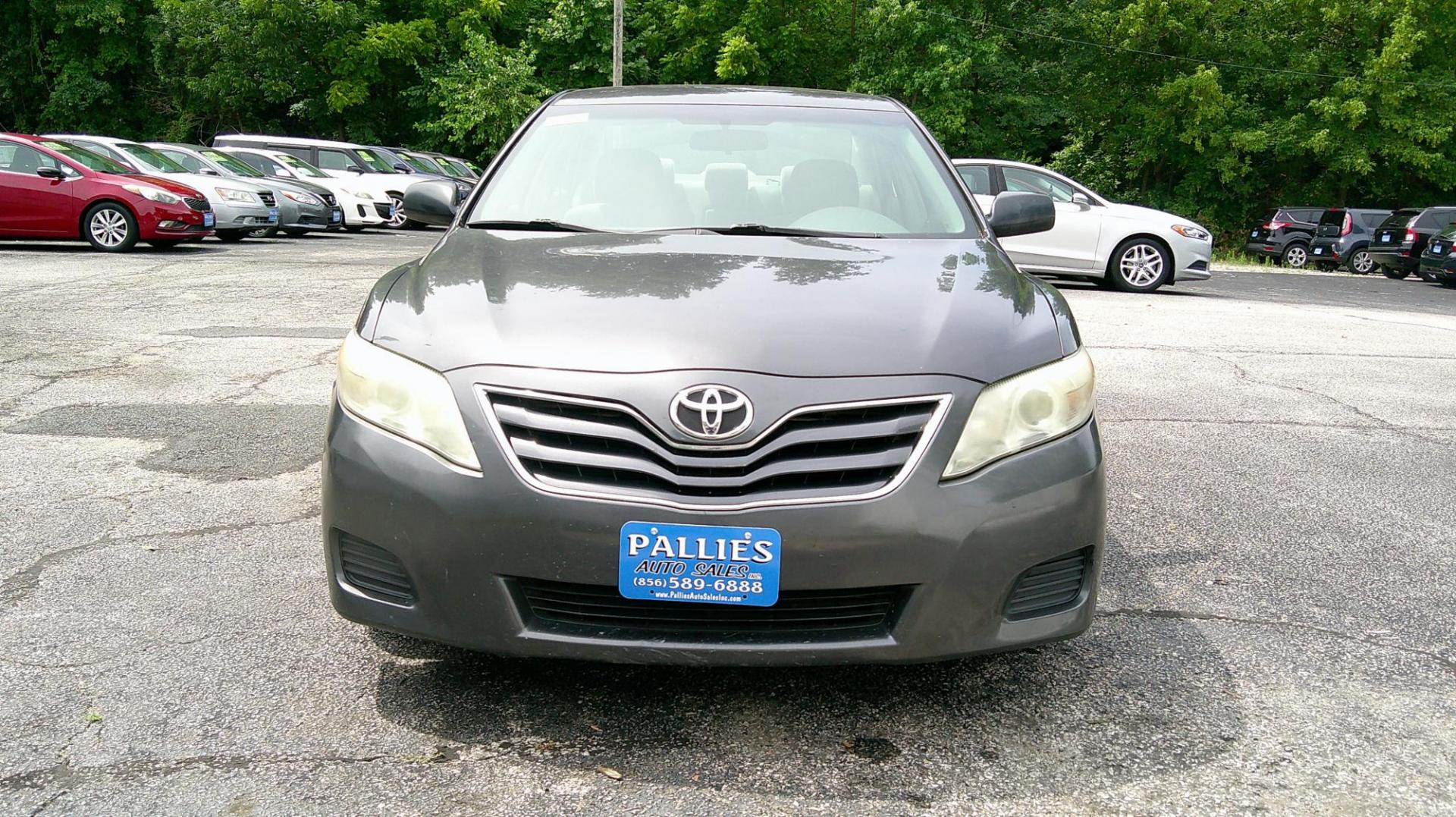 2011 GRAY Toyota Camry SE 6-Spd MT (4T1BF3EK2BU) with an 2.5L L4 DOHC 16V engine, 6-Speed Manual transmission, located at 540a Delsea Drive, Sewell, NJ, 08080, (987) 867-5309, 39.752560, -75.111206 - Photo#10