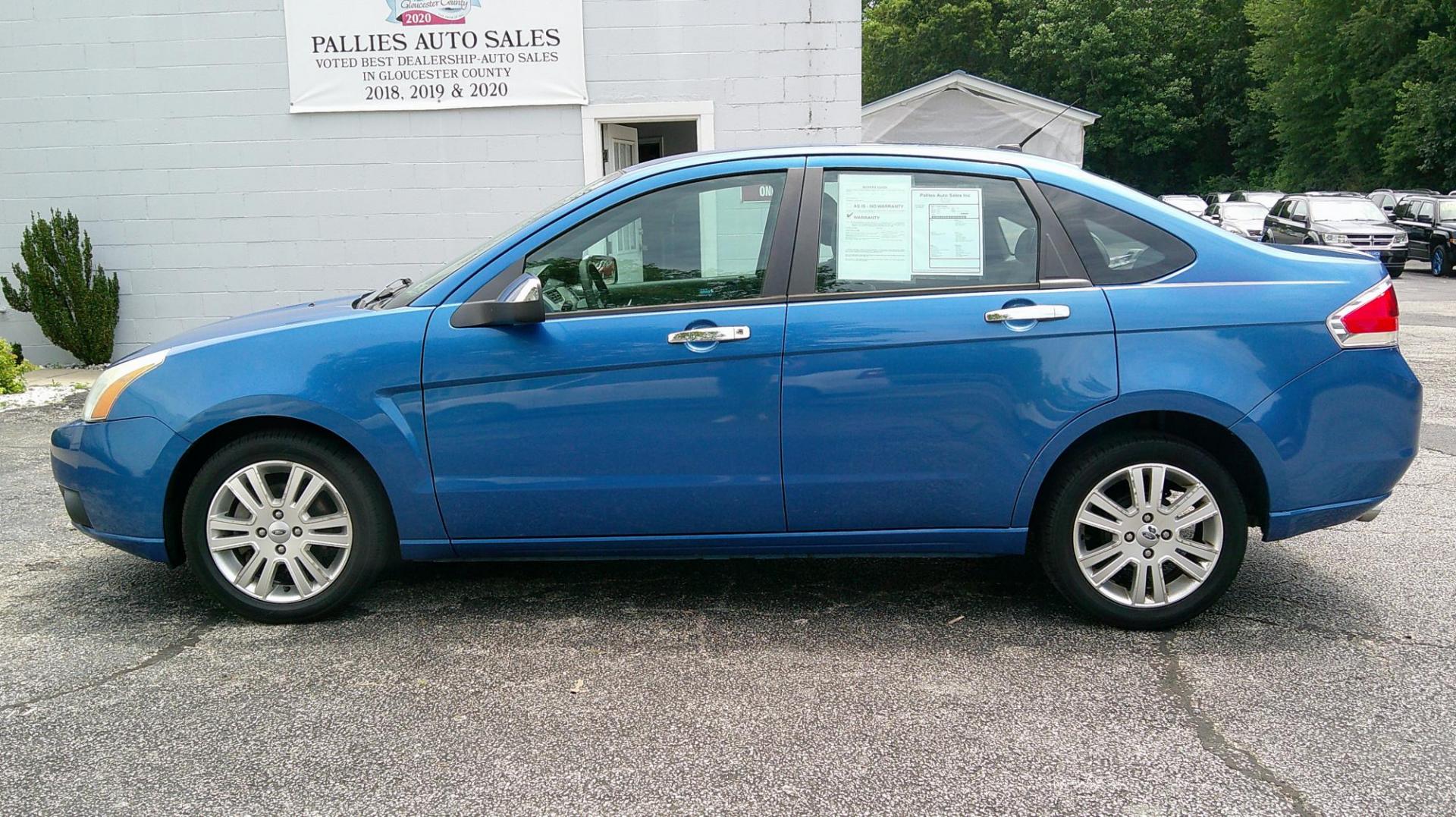2011 BLUE Ford Focus SEL Sedan (1FAHP3HN7BW) with an 2.0L L4 DOHC 16V engine, located at 540a Delsea Drive, Sewell, NJ, 08080, (987) 867-5309, 39.752560, -75.111206 - Photo#2