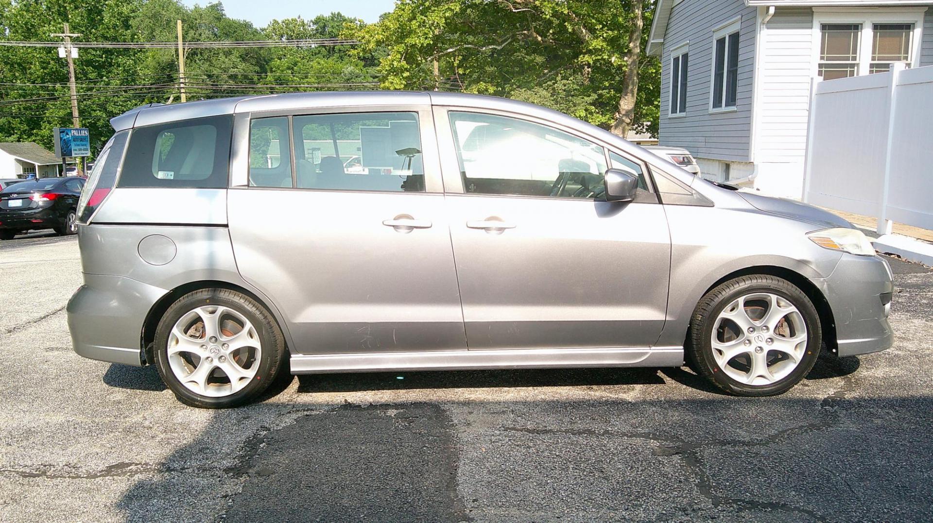 2010 SILVER Mazda MAZDA5 Grand Touring (JM1CR2WLXA0) with an 2.3L L4 DOHC 16V engine, located at 540a Delsea Drive, Sewell, NJ, 08080, (987) 867-5309, 39.752560, -75.111206 - Photo#7