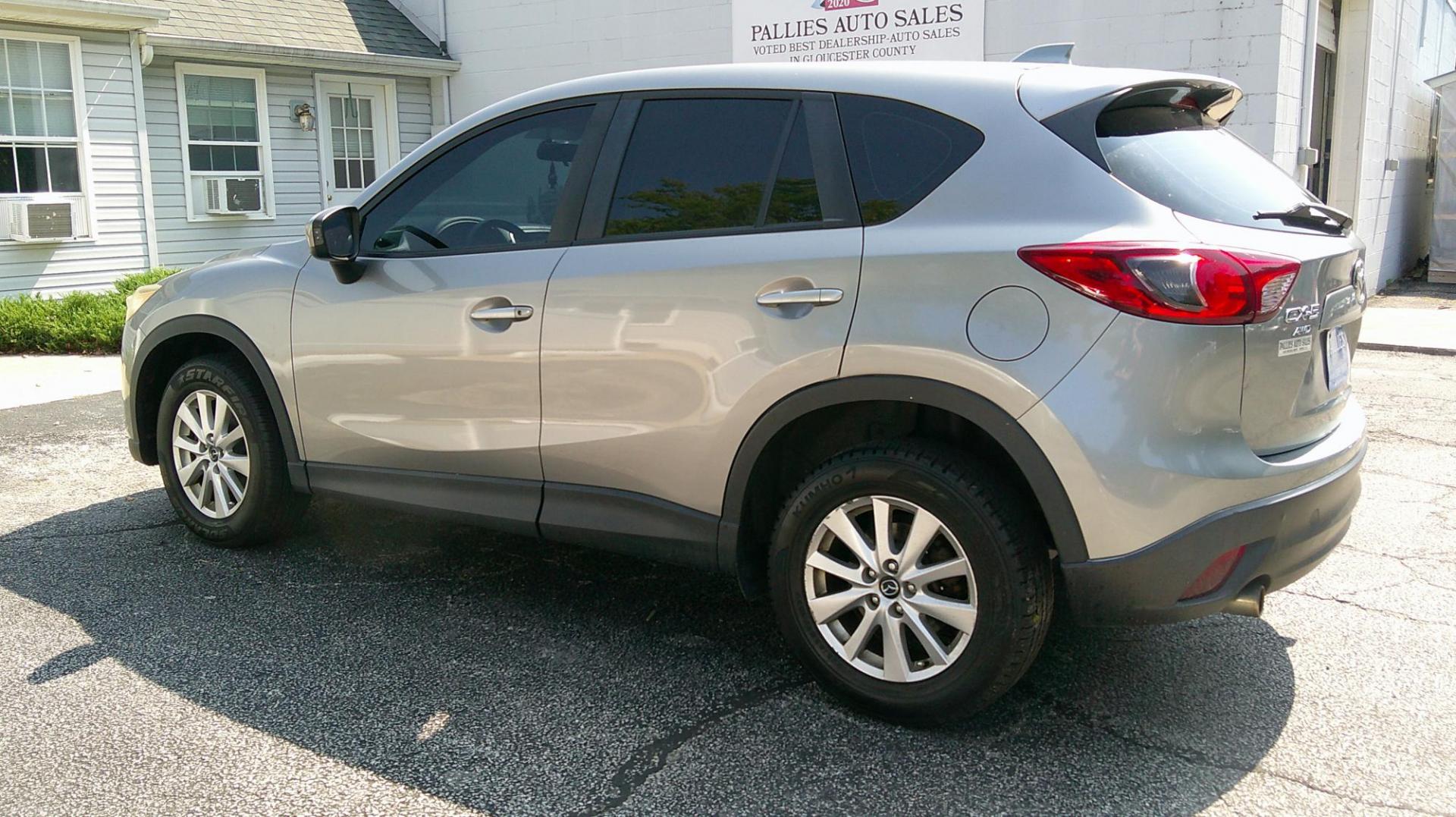 2013 SILVER Mazda CX-5 Sport AWD (JM3KE4BE1D0) with an SKYACTIV-G 2L I-4 engine, 6-Speed Automatic transmission, located at 540a Delsea Drive, Sewell, NJ, 08080, (987) 867-5309, 39.752560, -75.111206 - Photo#3