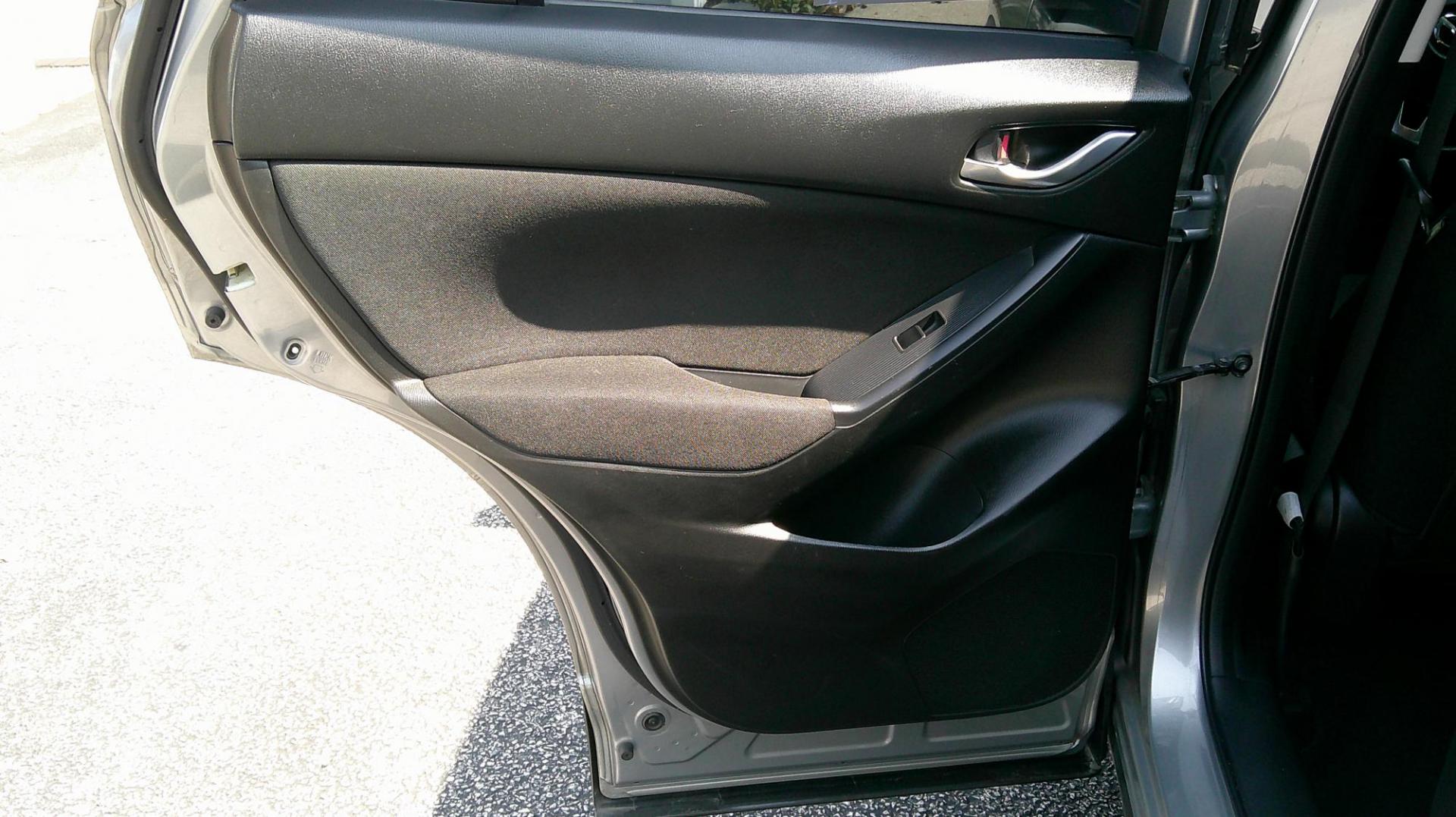 2013 SILVER Mazda CX-5 Sport AWD (JM3KE4BE1D0) with an SKYACTIV-G 2L I-4 engine, 6-Speed Automatic transmission, located at 540a Delsea Drive, Sewell, NJ, 08080, (987) 867-5309, 39.752560, -75.111206 - Photo#15