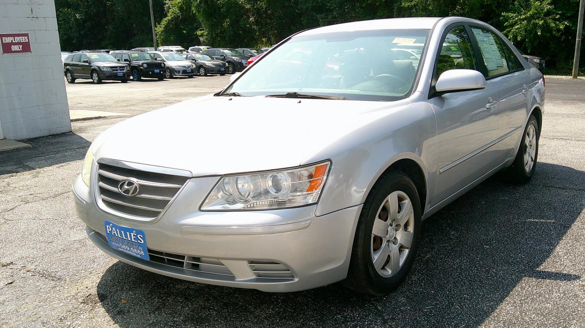 2010 SILVER Hyundai Sonata GLS (5NPET4AC6AH) with an 2.4L L4 DOHC 16V engine, located at 540a Delsea Drive, Sewell, NJ, 08080, (987) 867-5309, 39.752560, -75.111206 - Photo#0