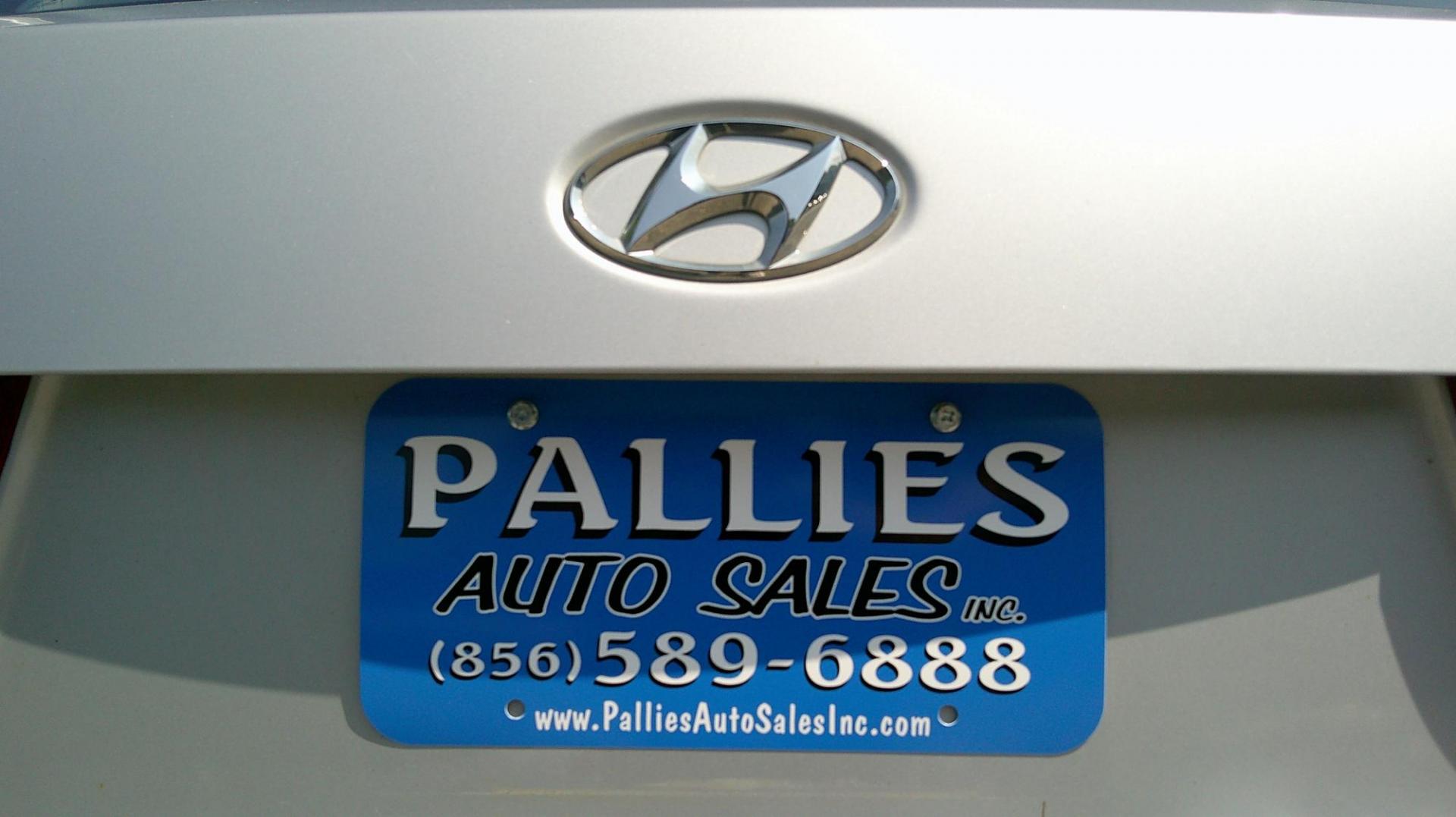 2010 SILVER Hyundai Sonata GLS (5NPET4AC6AH) with an 2.4L L4 DOHC 16V engine, located at 540a Delsea Drive, Sewell, NJ, 08080, (987) 867-5309, 39.752560, -75.111206 - Photo#5