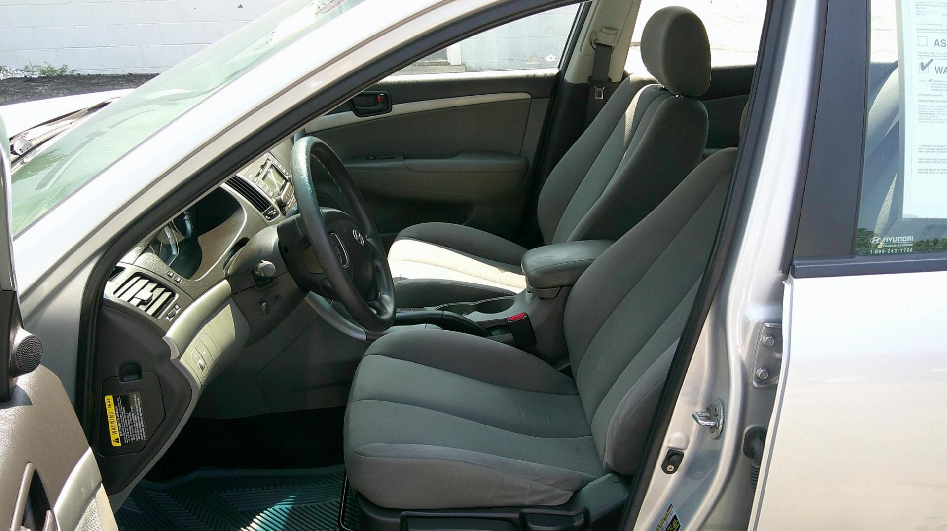 2010 SILVER Hyundai Sonata GLS (5NPET4AC6AH) with an 2.4L L4 DOHC 16V engine, located at 540a Delsea Drive, Sewell, NJ, 08080, (987) 867-5309, 39.752560, -75.111206 - Photo#11