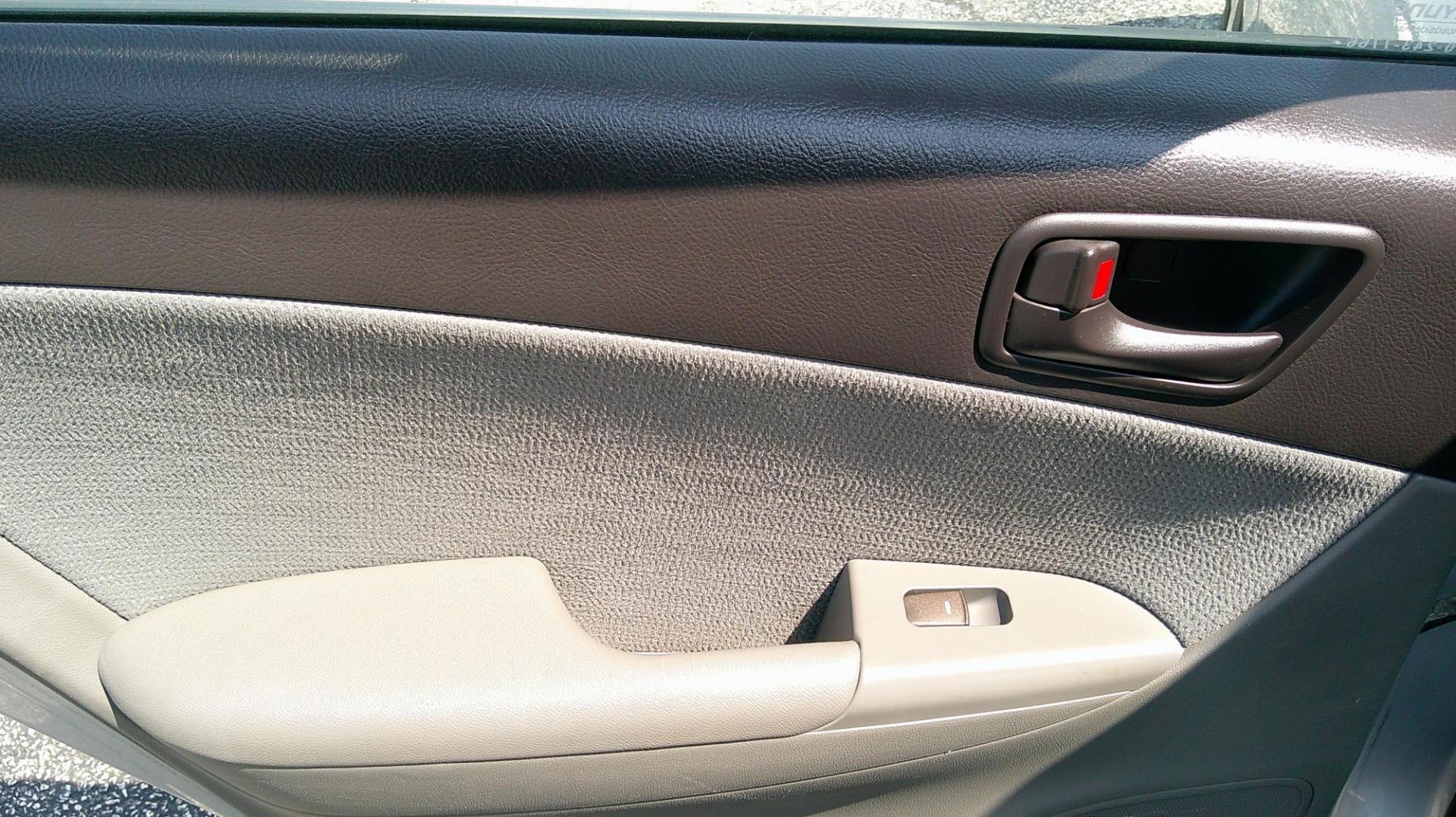 2010 SILVER Hyundai Sonata GLS (5NPET4AC6AH) with an 2.4L L4 DOHC 16V engine, located at 540a Delsea Drive, Sewell, NJ, 08080, (987) 867-5309, 39.752560, -75.111206 - Photo#16