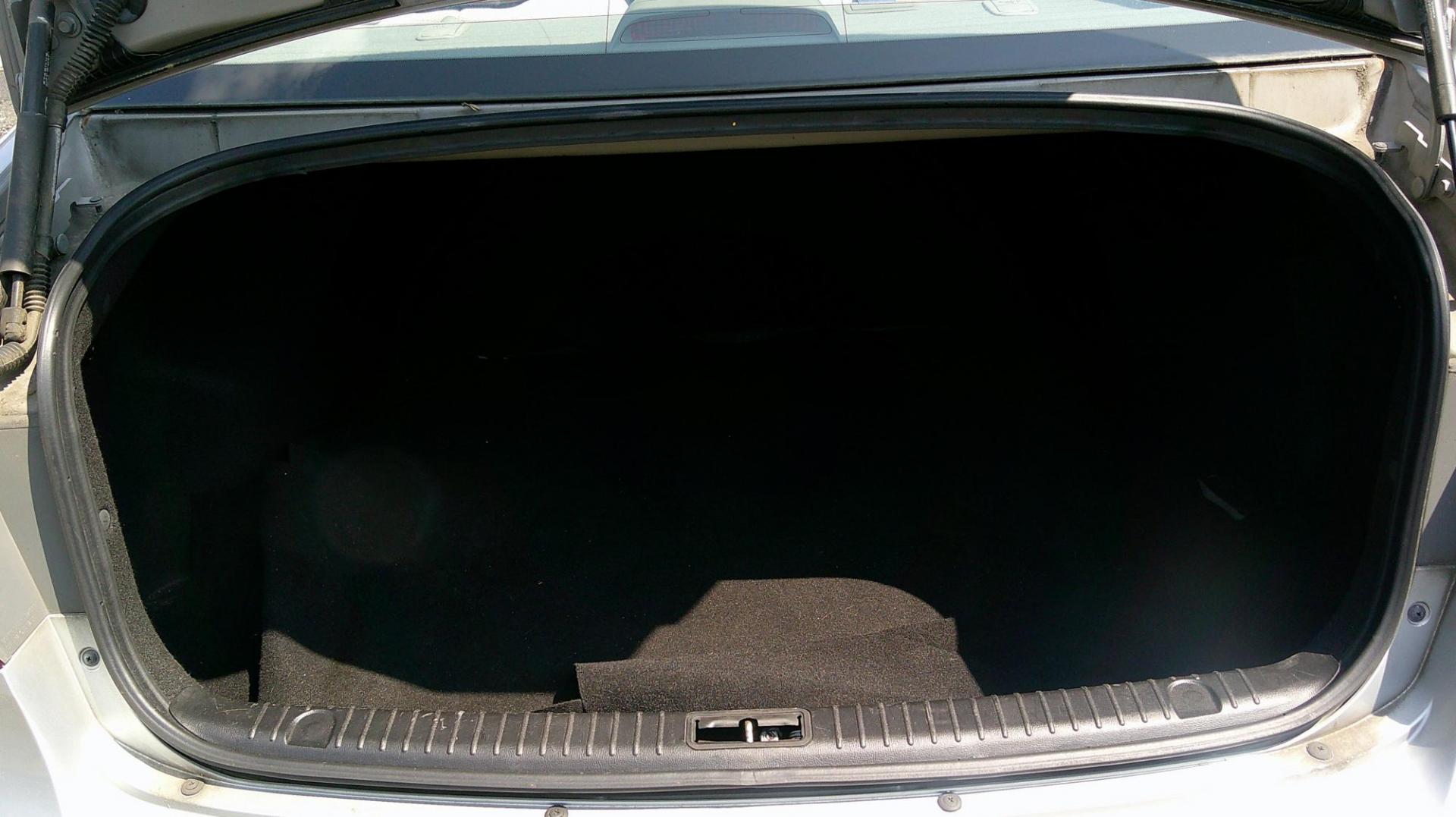 2010 SILVER Hyundai Sonata GLS (5NPET4AC6AH) with an 2.4L L4 DOHC 16V engine, located at 540a Delsea Drive, Sewell, NJ, 08080, (987) 867-5309, 39.752560, -75.111206 - Photo#25