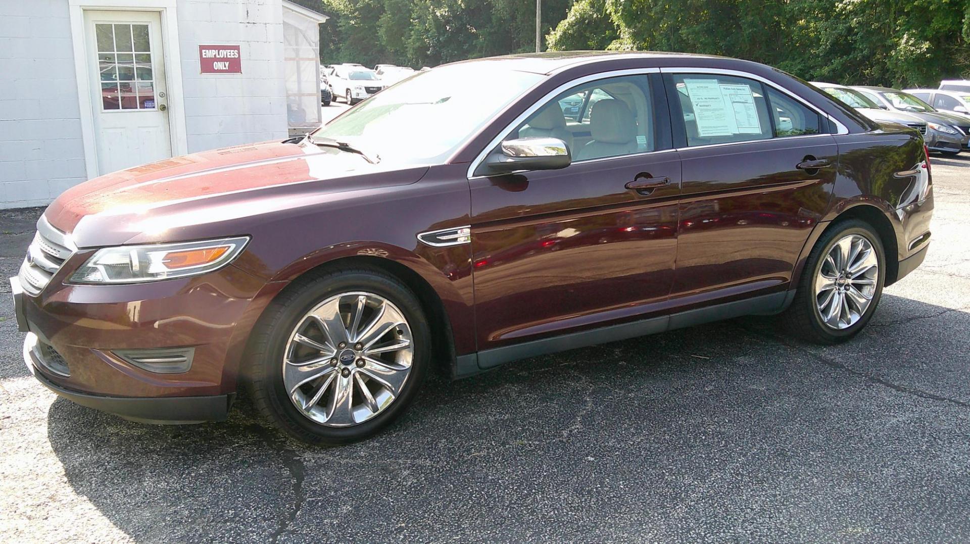 2012 BROWN Ford Taurus Limited FWD (1FAHP2FW2CG) with an 3.5L V6 DOHC 24V engine, 6-Speed Automatic transmission, located at 540a Delsea Drive, Sewell, NJ, 08080, (987) 867-5309, 39.752560, -75.111206 - Photo#1