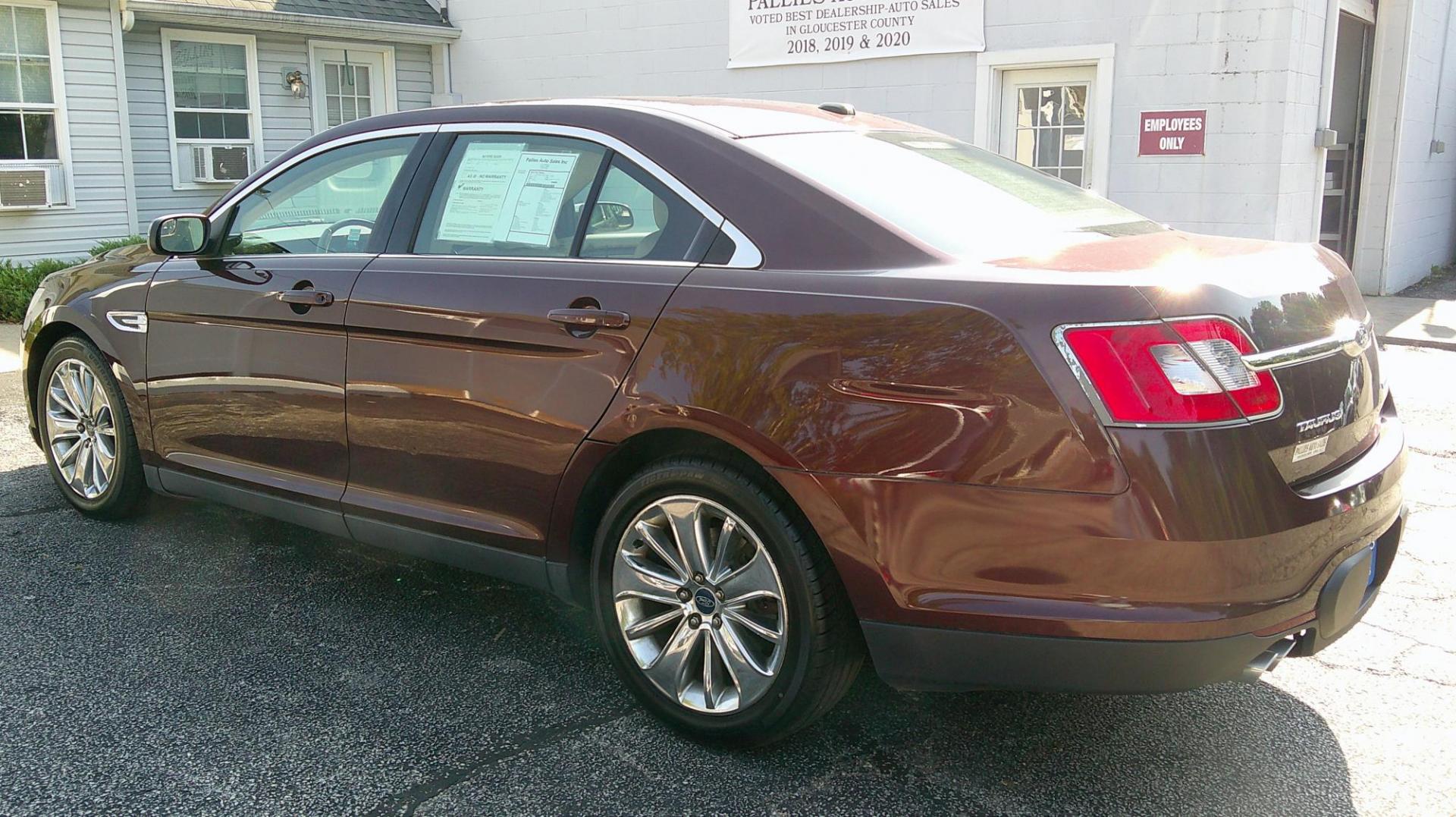 2012 BROWN Ford Taurus Limited FWD (1FAHP2FW2CG) with an 3.5L V6 DOHC 24V engine, 6-Speed Automatic transmission, located at 540a Delsea Drive, Sewell, NJ, 08080, (987) 867-5309, 39.752560, -75.111206 - Photo#3