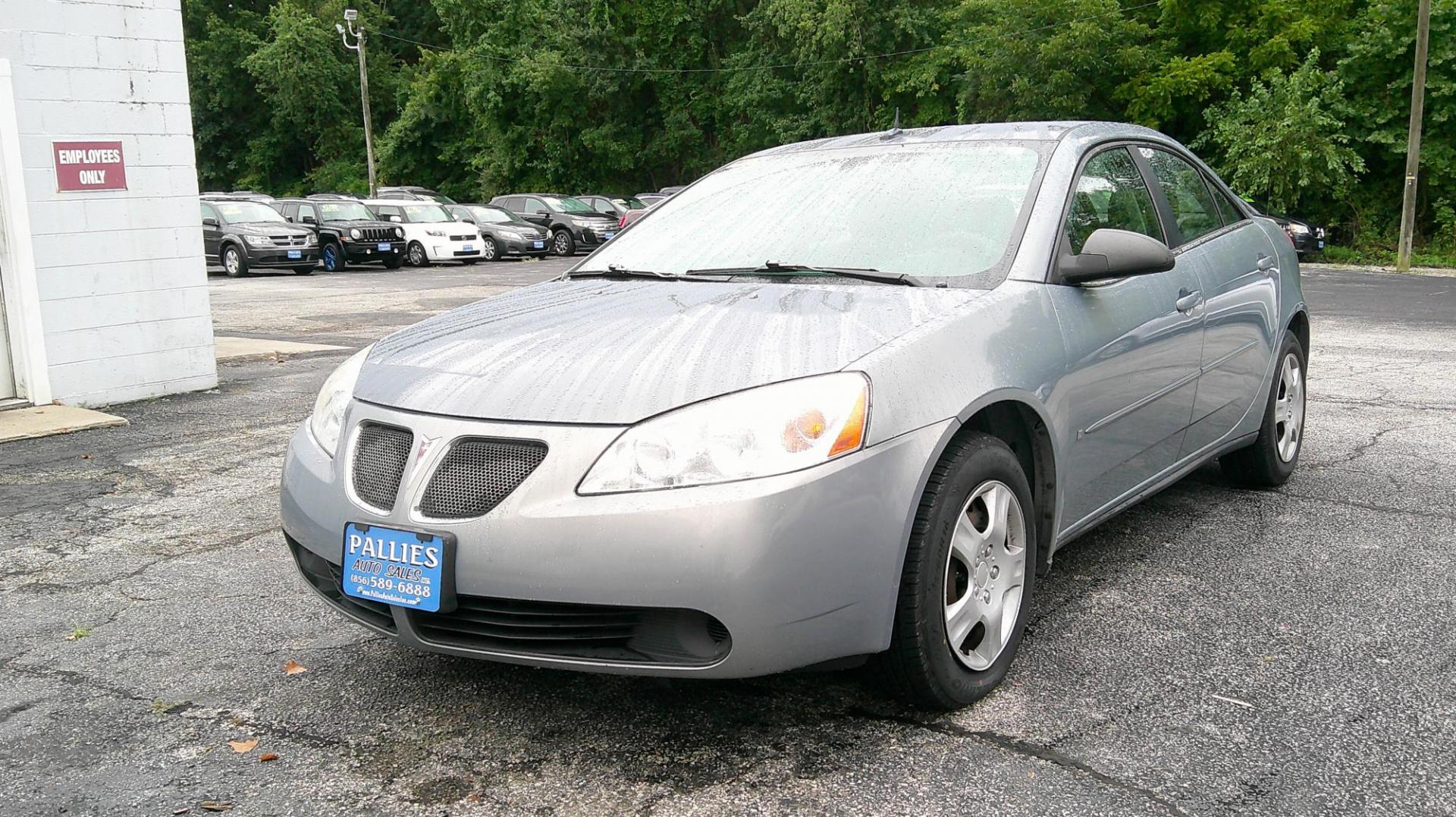 2008 GRAY Pontiac G6 1SV Sedan (1G2ZF57B284) with an 2.4L L4 DOHC 16V engine, 4-Speed Automatic Overdrive transmission, located at 540a Delsea Drive, Sewell, NJ, 08080, (987) 867-5309, 39.752560, -75.111206 - Photo#0