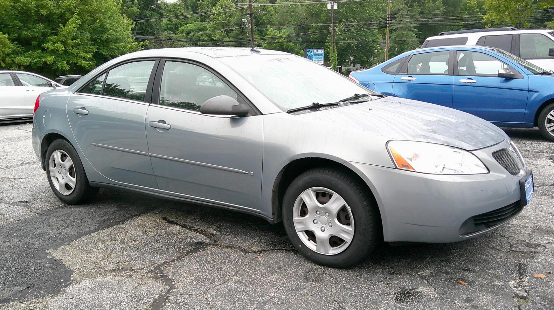 2008 GRAY Pontiac G6 1SV Sedan (1G2ZF57B284) with an 2.4L L4 DOHC 16V engine, 4-Speed Automatic Overdrive transmission, located at 540a Delsea Drive, Sewell, NJ, 08080, (987) 867-5309, 39.752560, -75.111206 - Photo#8