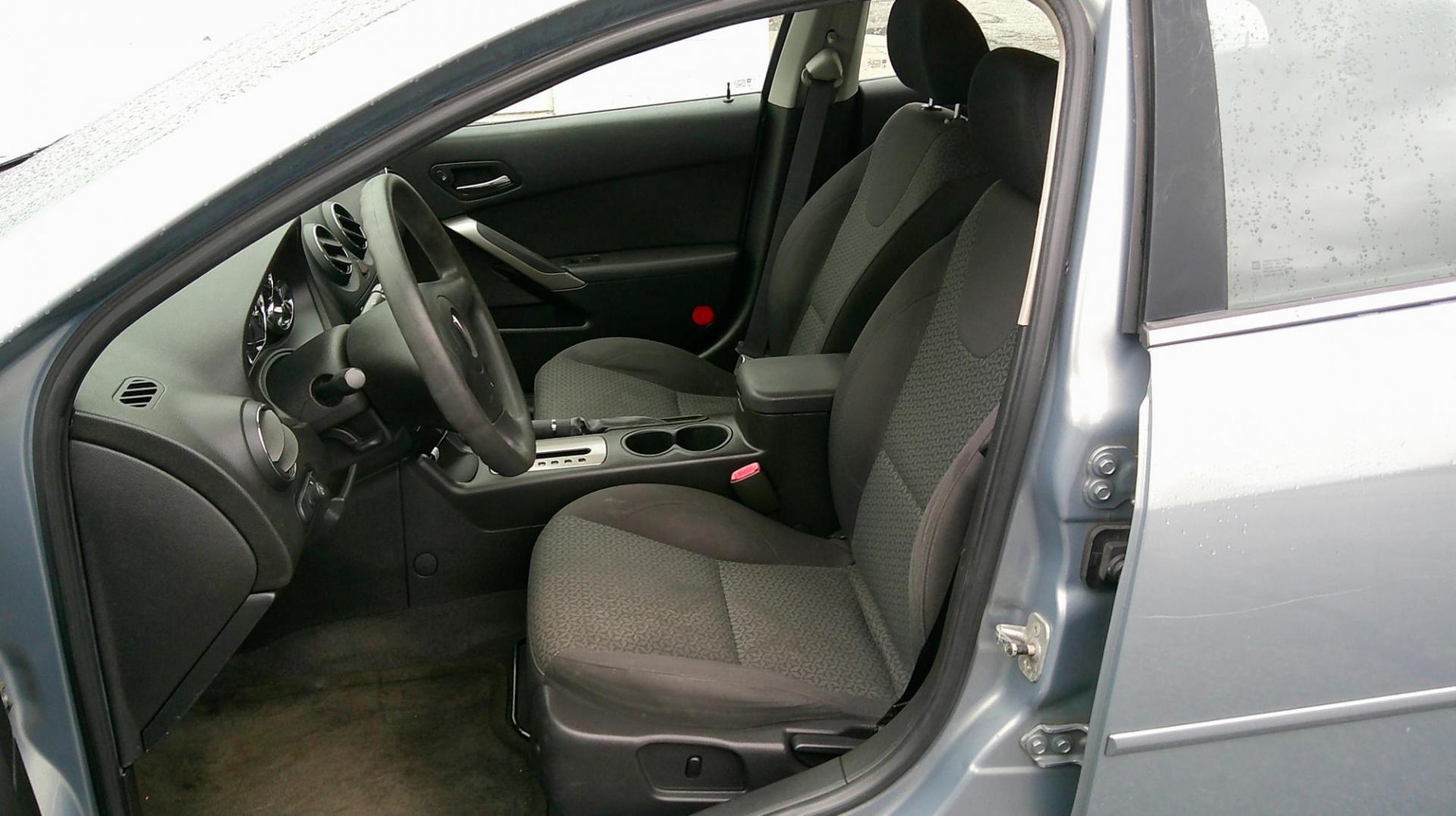 2008 GRAY Pontiac G6 1SV Sedan (1G2ZF57B284) with an 2.4L L4 DOHC 16V engine, 4-Speed Automatic Overdrive transmission, located at 540a Delsea Drive, Sewell, NJ, 08080, (987) 867-5309, 39.752560, -75.111206 - Photo#11