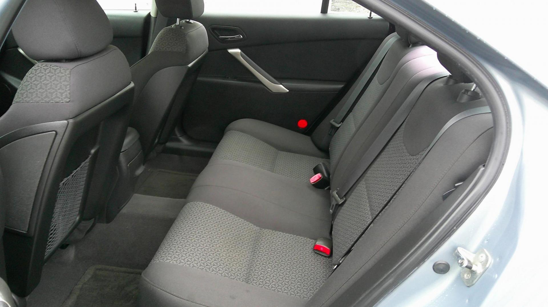 2008 GRAY Pontiac G6 1SV Sedan (1G2ZF57B284) with an 2.4L L4 DOHC 16V engine, 4-Speed Automatic Overdrive transmission, located at 540a Delsea Drive, Sewell, NJ, 08080, (987) 867-5309, 39.752560, -75.111206 - Photo#14