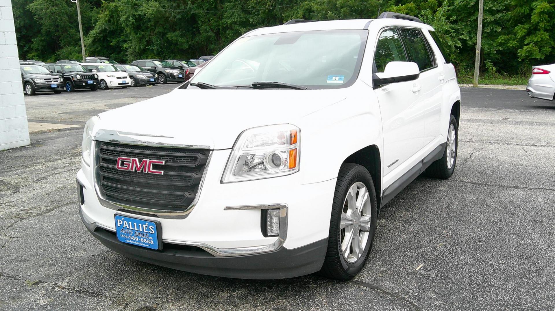 2017 WHITE GMC Terrain SLE2 AWD (2GKFLTEK5H6) with an 2.4L L4 DOHC 16V engine, 6A transmission, located at 540a Delsea Drive, Sewell, NJ, 08080, (987) 867-5309, 39.752560, -75.111206 - Photo#0