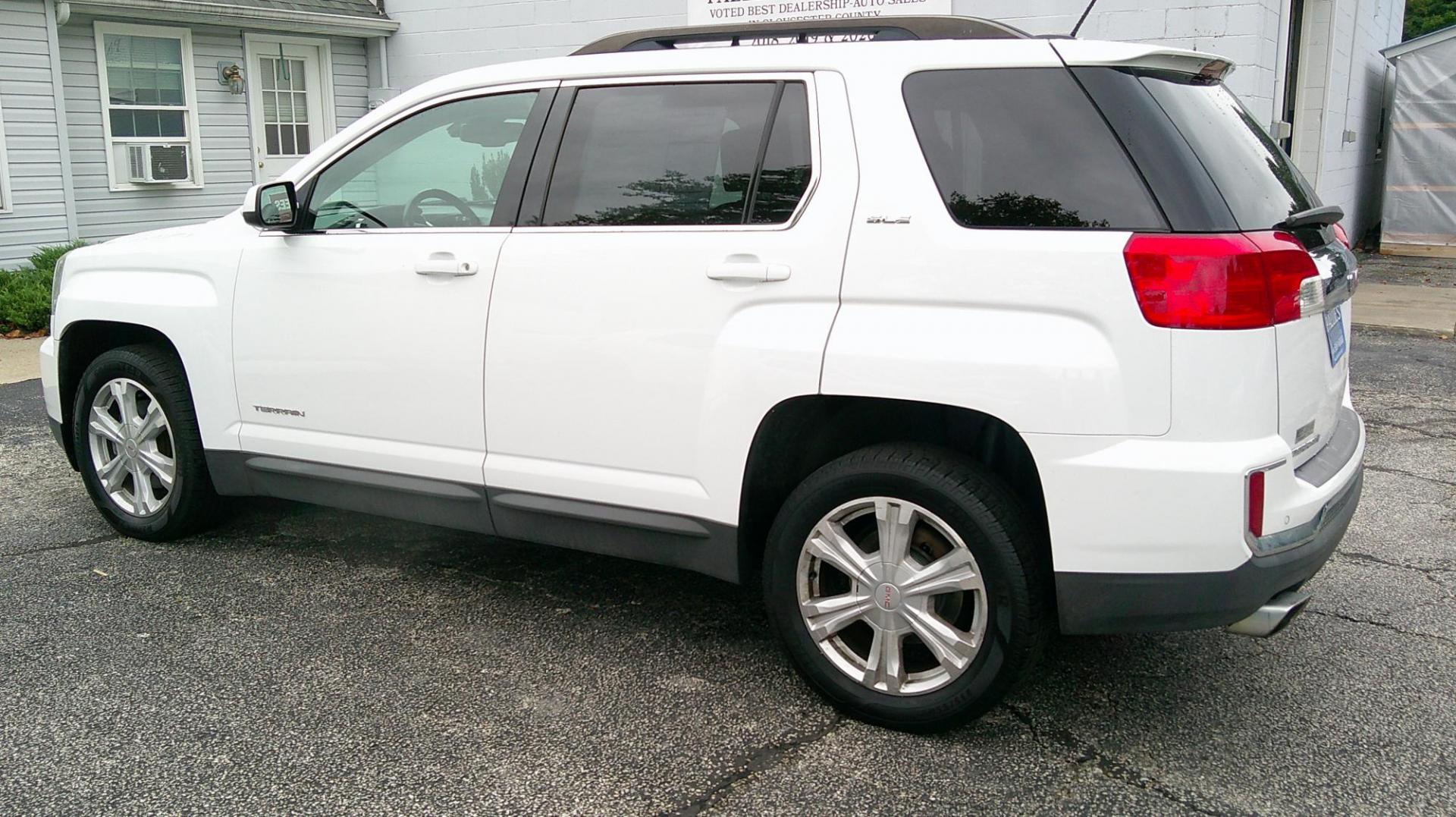 2017 WHITE GMC Terrain SLE2 AWD (2GKFLTEK5H6) with an 2.4L L4 DOHC 16V engine, 6A transmission, located at 540a Delsea Drive, Sewell, NJ, 08080, (987) 867-5309, 39.752560, -75.111206 - Photo#3