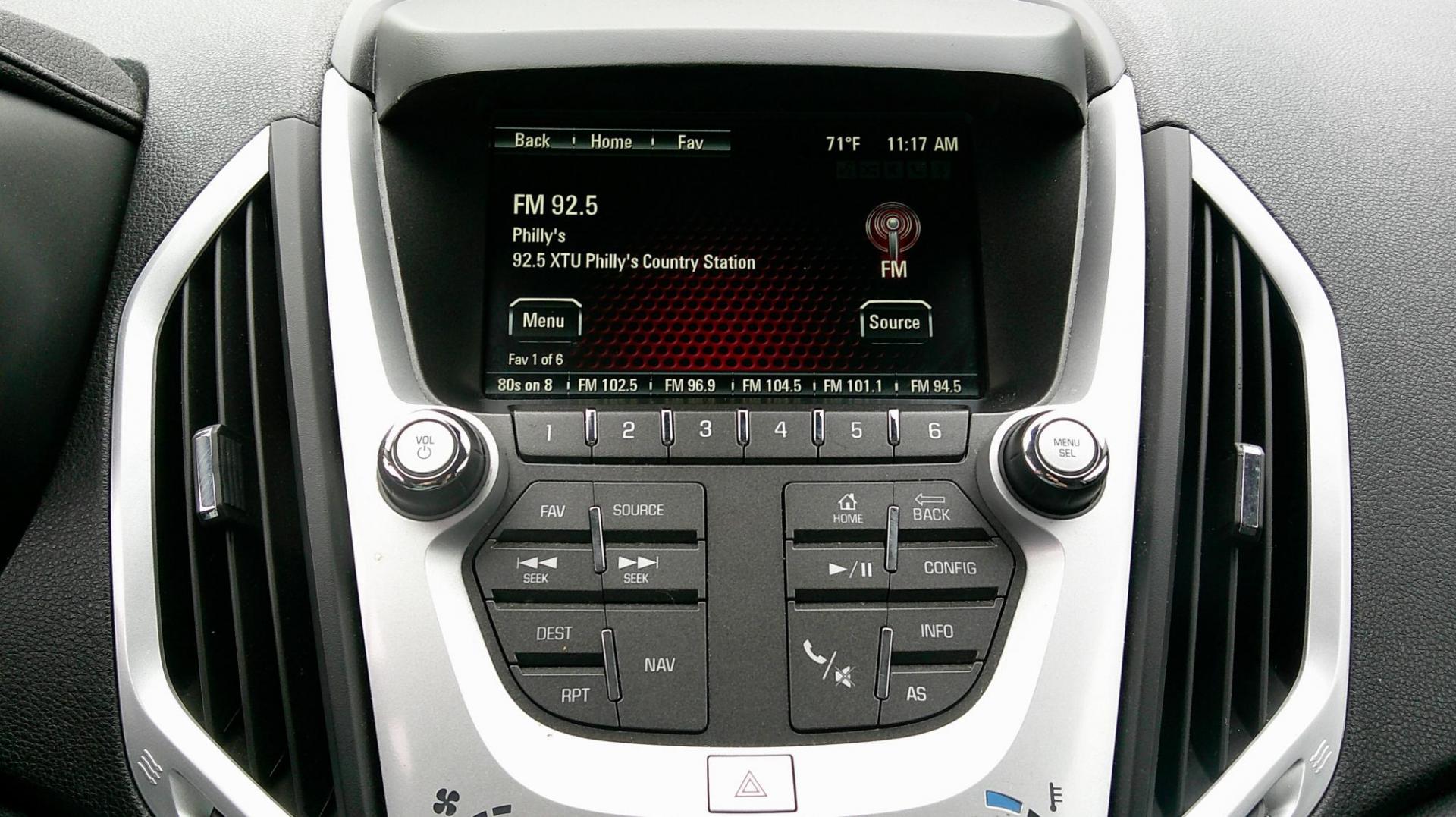 2017 WHITE GMC Terrain SLE2 AWD (2GKFLTEK5H6) with an 2.4L L4 DOHC 16V engine, 6A transmission, located at 540a Delsea Drive, Sewell, NJ, 08080, (987) 867-5309, 39.752560, -75.111206 - Photo#18