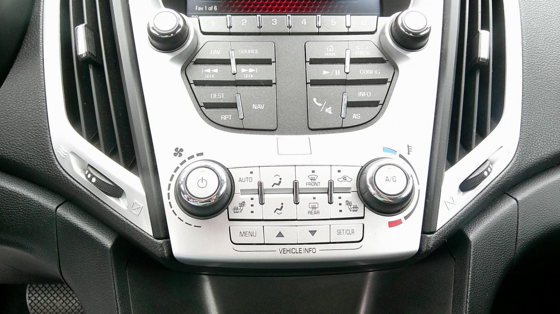 2017 WHITE GMC Terrain SLE2 AWD (2GKFLTEK5H6) with an 2.4L L4 DOHC 16V engine, 6A transmission, located at 540a Delsea Drive, Sewell, NJ, 08080, (987) 867-5309, 39.752560, -75.111206 - Photo#20