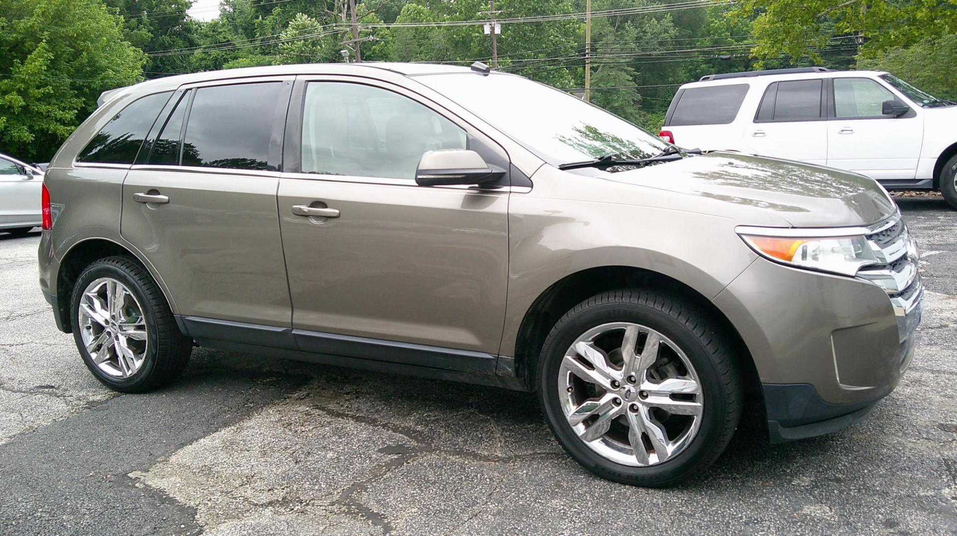 2013 GRAY Ford Edge Limited AWD (2FMDK4KC3DB) with an 3.5L V6 DOHC 24V engine, 6-Speed Automatic transmission, located at 540a Delsea Drive, Sewell, NJ, 08080, (987) 867-5309, 39.752560, -75.111206 - Photo#7