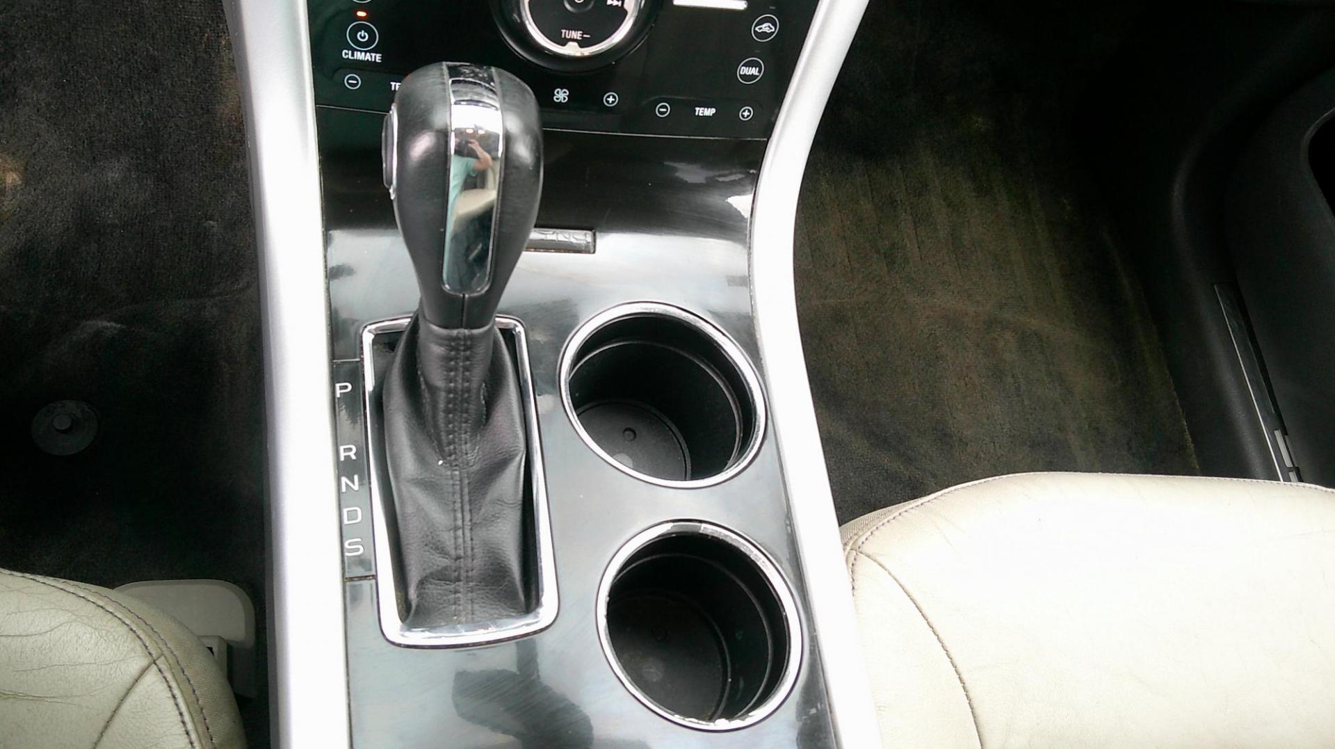 2013 GRAY Ford Edge Limited AWD (2FMDK4KC3DB) with an 3.5L V6 DOHC 24V engine, 6-Speed Automatic transmission, located at 540a Delsea Drive, Sewell, NJ, 08080, (987) 867-5309, 39.752560, -75.111206 - Photo#21