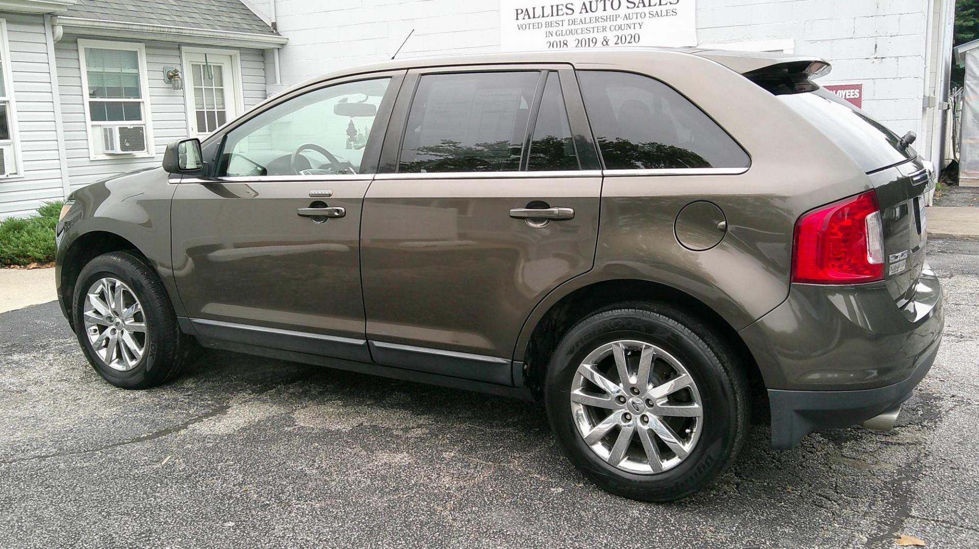 2011 GRAY Ford Edge Limited FWD (2FMDK3KC1BB) with an 3.5L V6 DOHC 24V engine, 6-Speed Automatic transmission, located at 540a Delsea Drive, Sewell, NJ, 08080, (987) 867-5309, 39.752560, -75.111206 - Photo#3