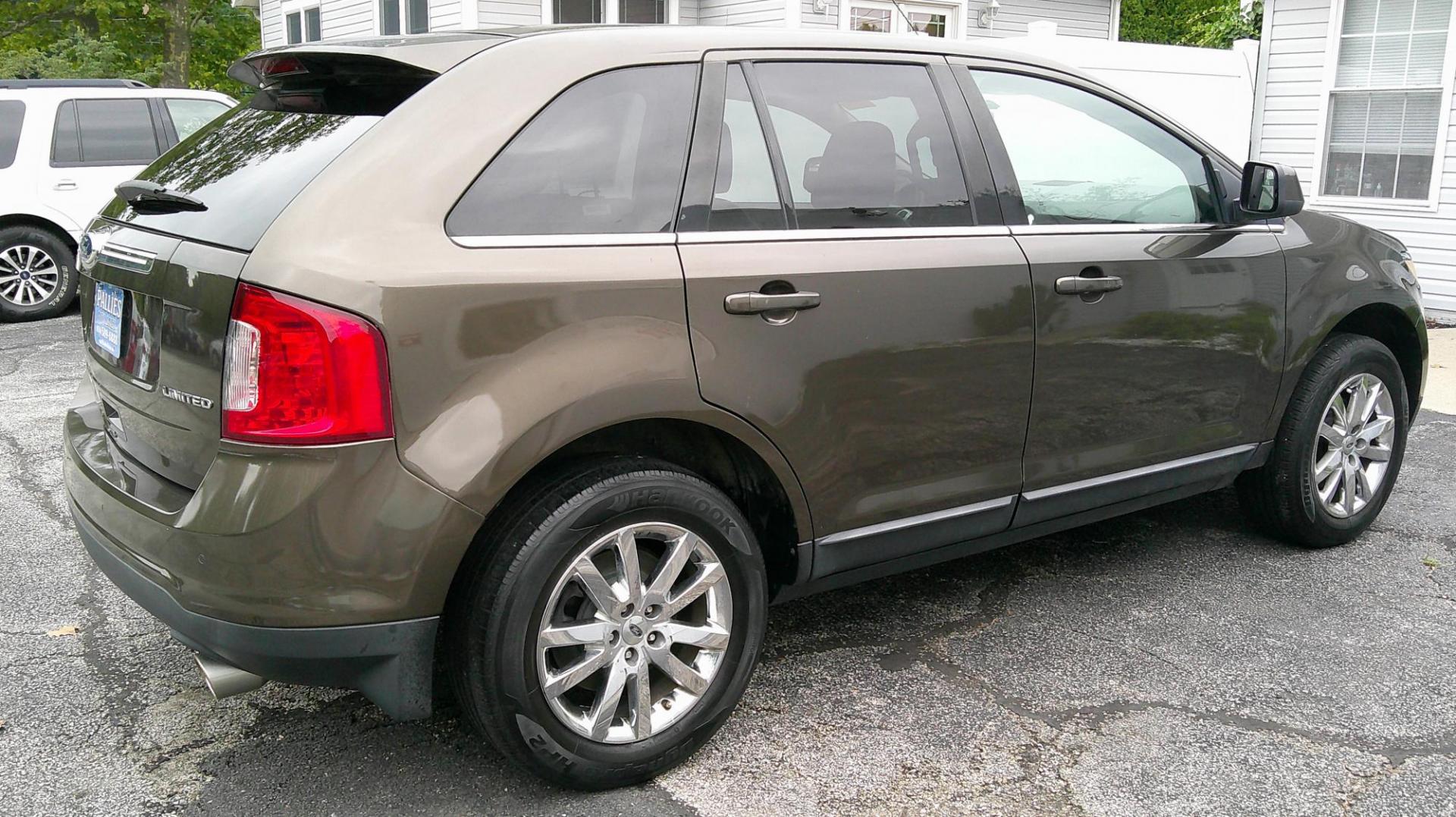2011 GRAY Ford Edge Limited FWD (2FMDK3KC1BB) with an 3.5L V6 DOHC 24V engine, 6-Speed Automatic transmission, located at 540a Delsea Drive, Sewell, NJ, 08080, (987) 867-5309, 39.752560, -75.111206 - Photo#6