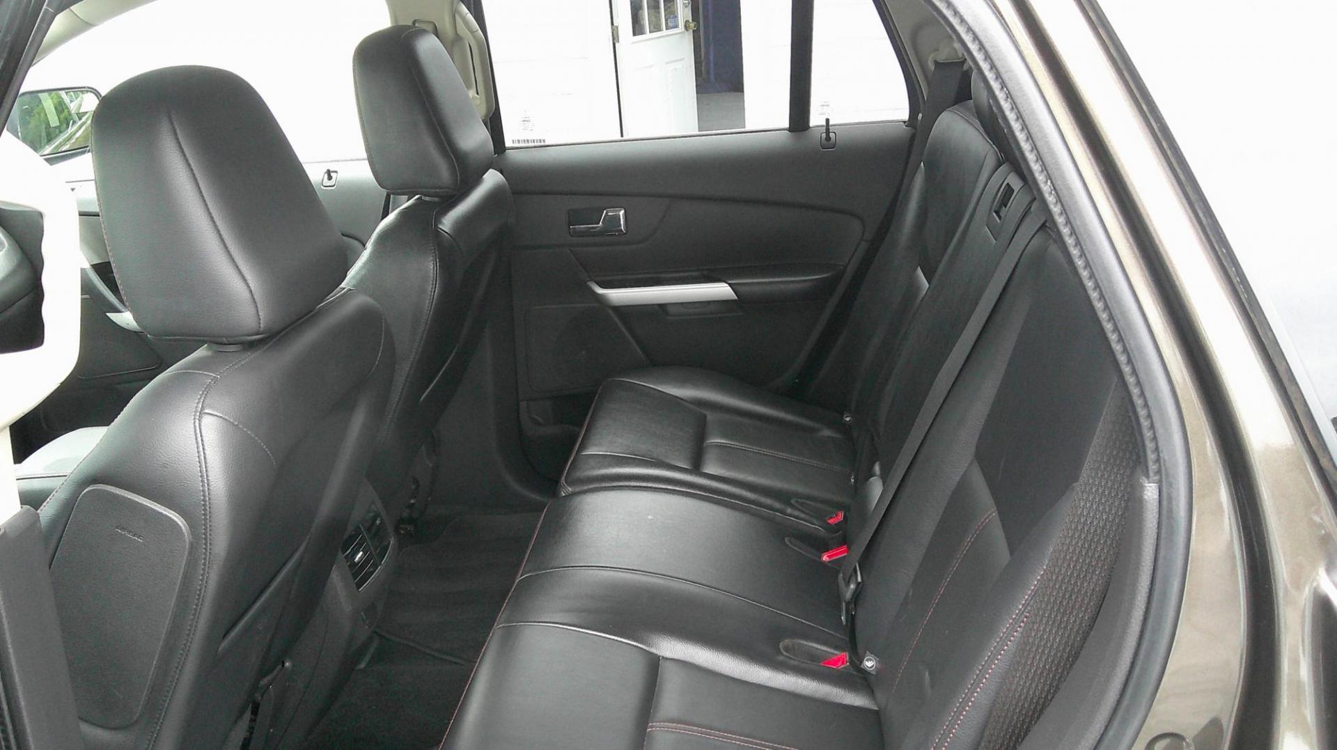 2011 GRAY Ford Edge Limited FWD (2FMDK3KC1BB) with an 3.5L V6 DOHC 24V engine, 6-Speed Automatic transmission, located at 540a Delsea Drive, Sewell, NJ, 08080, (987) 867-5309, 39.752560, -75.111206 - Photo#14