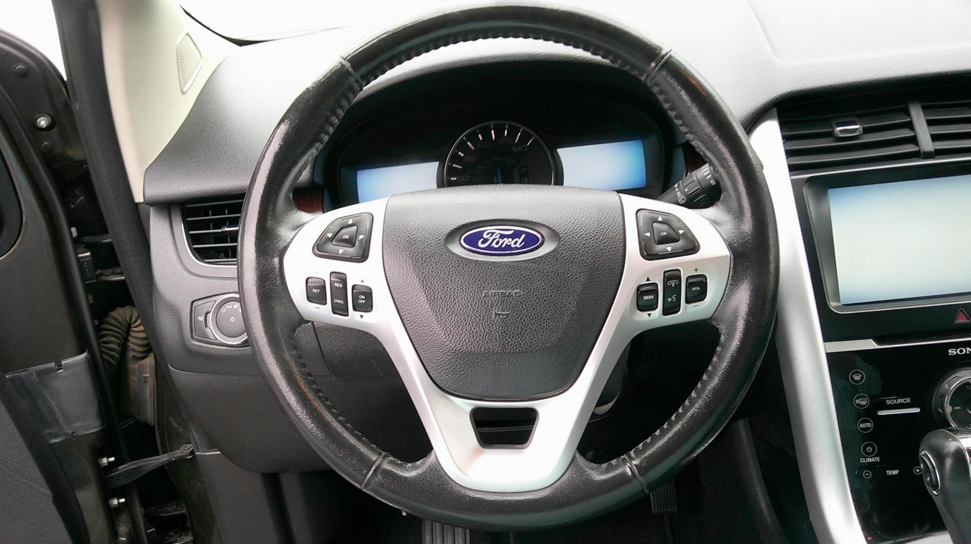 2011 GRAY Ford Edge Limited FWD (2FMDK3KC1BB) with an 3.5L V6 DOHC 24V engine, 6-Speed Automatic transmission, located at 540a Delsea Drive, Sewell, NJ, 08080, (987) 867-5309, 39.752560, -75.111206 - Photo#17