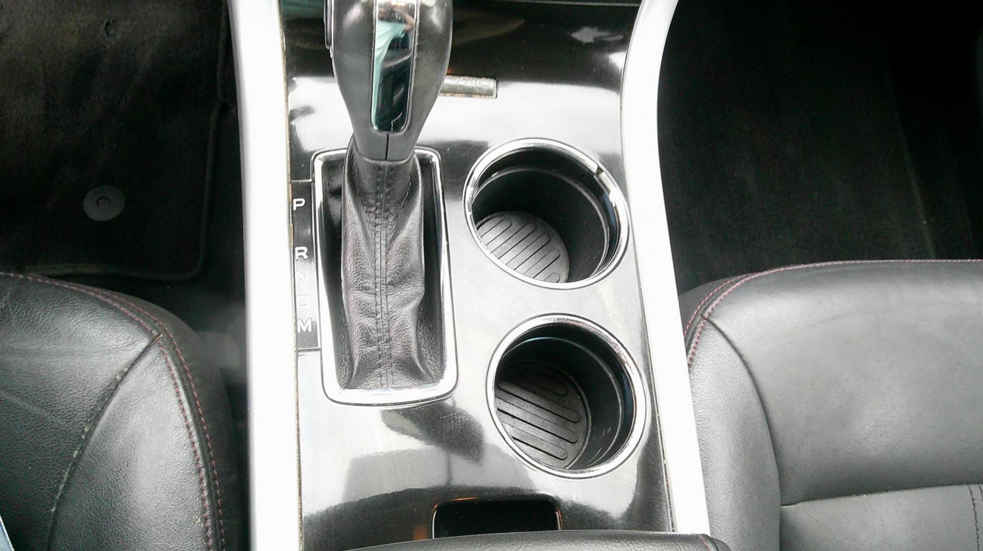 2011 GRAY Ford Edge Limited FWD (2FMDK3KC1BB) with an 3.5L V6 DOHC 24V engine, 6-Speed Automatic transmission, located at 540a Delsea Drive, Sewell, NJ, 08080, (987) 867-5309, 39.752560, -75.111206 - Photo#21