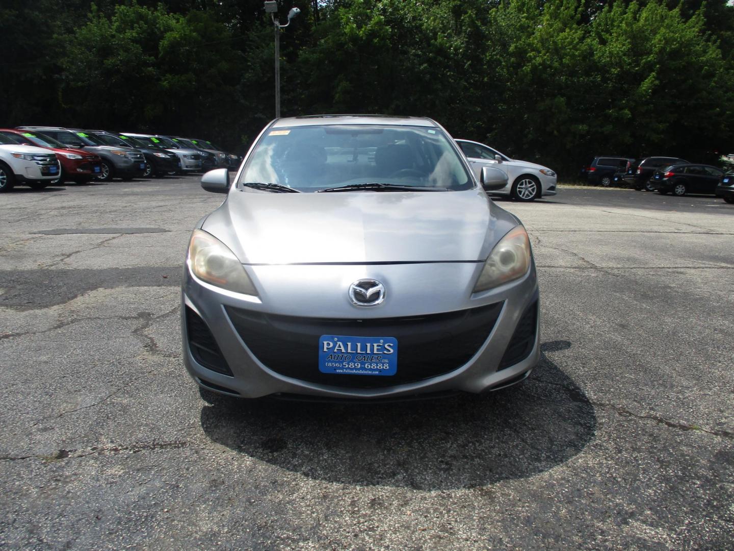 2011 GRAY Mazda MAZDA3 i Touring 4-Door (JM1BL1VG6B1) with an 2.0L L4 DOHC 16V engine, located at 540a Delsea Drive, Sewell, NJ, 08080, (987) 867-5309, 39.752560, -75.111206 - Photo#10