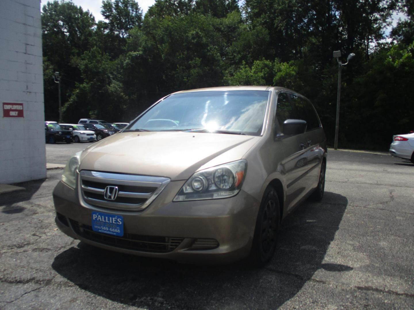 2007 GOLD Honda Odyssey LX (5FNRL38267B) with an 3.5L V6 SOHC 24V engine, 5-Speed Automatic Overdrive transmission, located at 540a Delsea Drive, Sewell, NJ, 08080, (987) 867-5309, 39.752560, -75.111206 - Photo#0