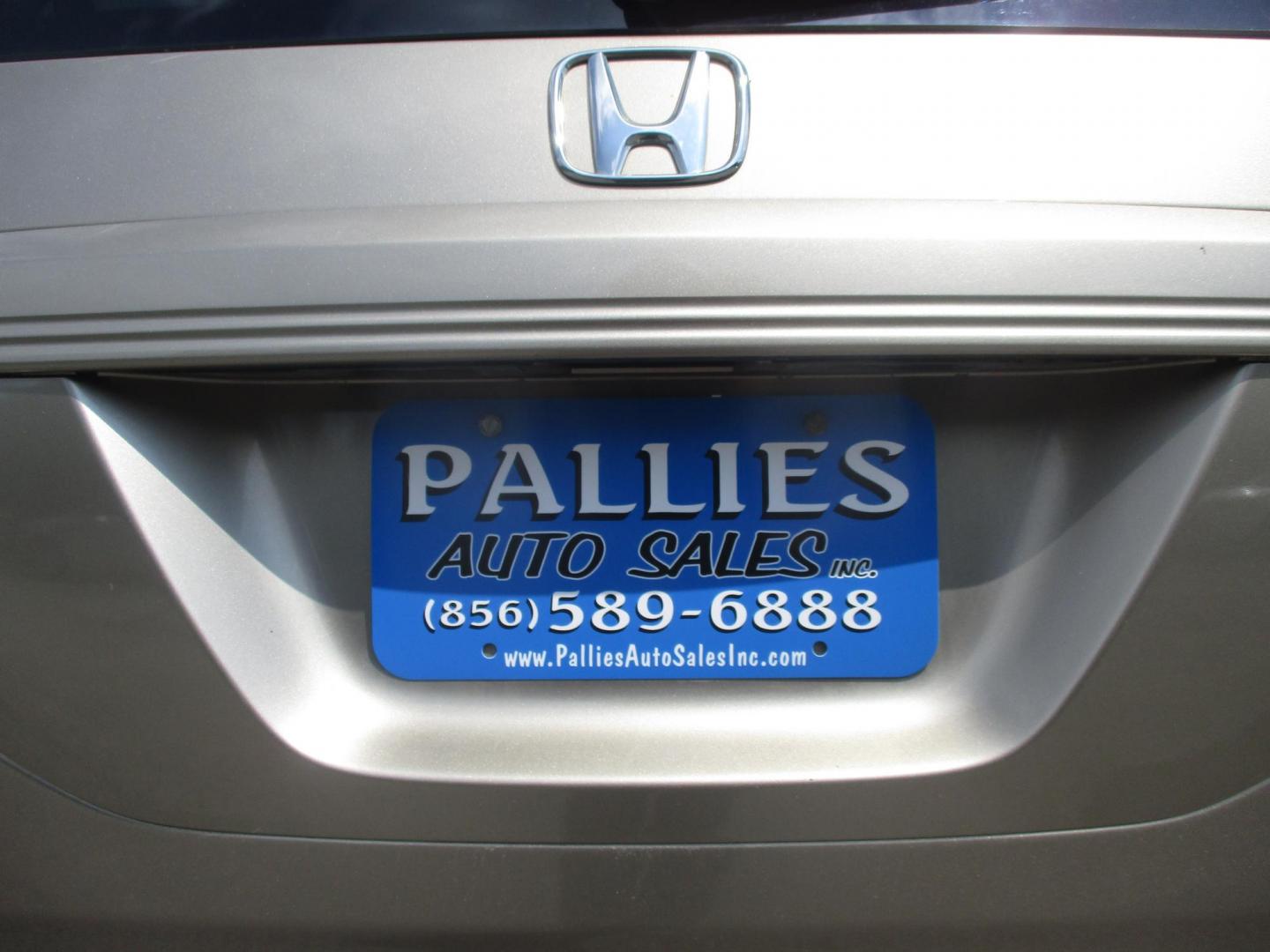 2007 GOLD Honda Odyssey LX (5FNRL38267B) with an 3.5L V6 SOHC 24V engine, 5-Speed Automatic Overdrive transmission, located at 540a Delsea Drive, Sewell, NJ, 08080, (987) 867-5309, 39.752560, -75.111206 - Photo#5