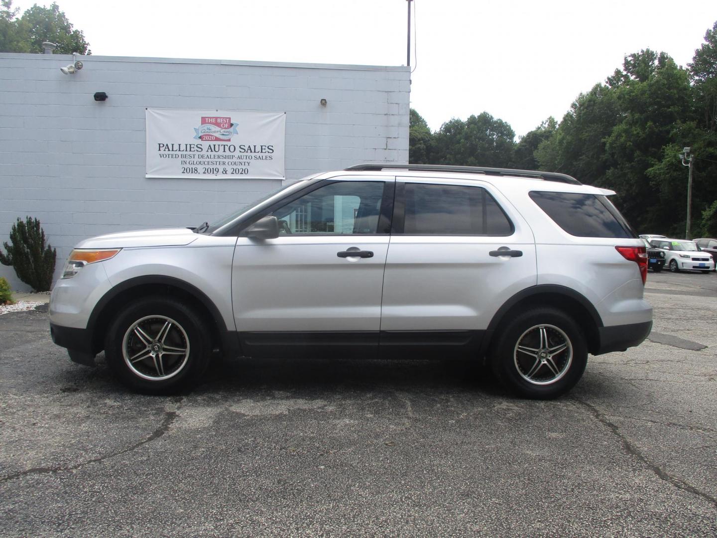 2012 SILVER Ford Explorer Base FWD (1FMHK7B97CG) with an 2.0L L4 DOHC 16V TURBO engine, 6-Speed Automatic transmission, located at 540a Delsea Drive, Sewell, NJ, 08080, (987) 867-5309, 39.752560, -75.111206 - Photo#2