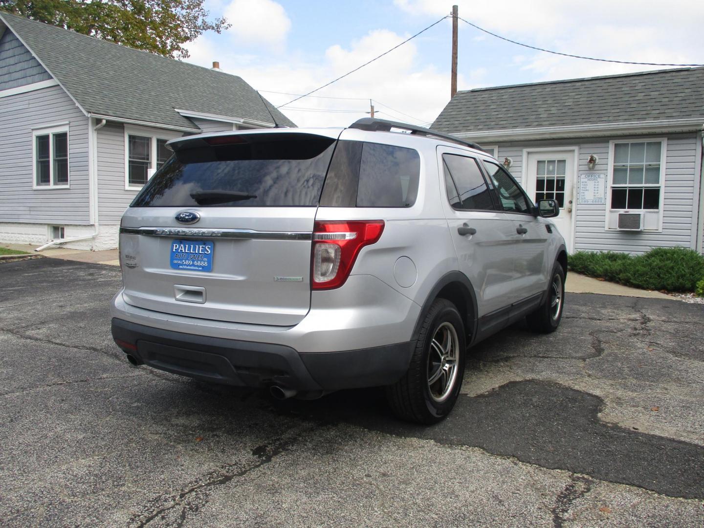 2012 SILVER Ford Explorer Base FWD (1FMHK7B97CG) with an 2.0L L4 DOHC 16V TURBO engine, 6-Speed Automatic transmission, located at 540a Delsea Drive, Sewell, NJ, 08080, (987) 867-5309, 39.752560, -75.111206 - Photo#7