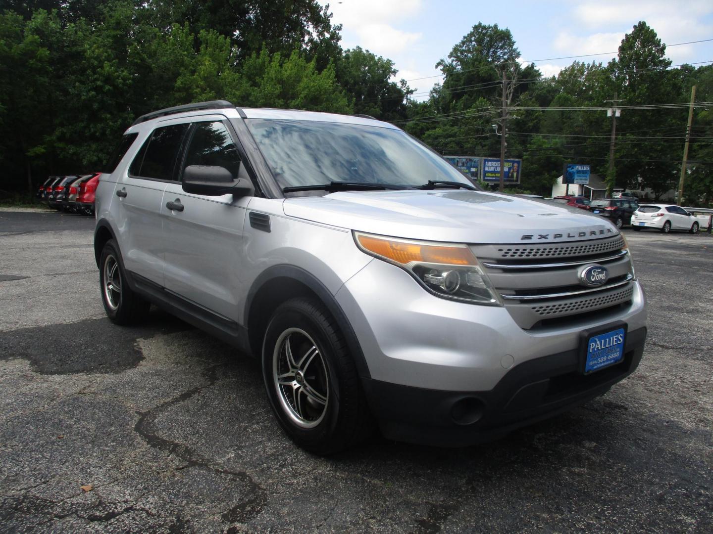 2012 SILVER Ford Explorer Base FWD (1FMHK7B97CG) with an 2.0L L4 DOHC 16V TURBO engine, 6-Speed Automatic transmission, located at 540a Delsea Drive, Sewell, NJ, 08080, (987) 867-5309, 39.752560, -75.111206 - Photo#9