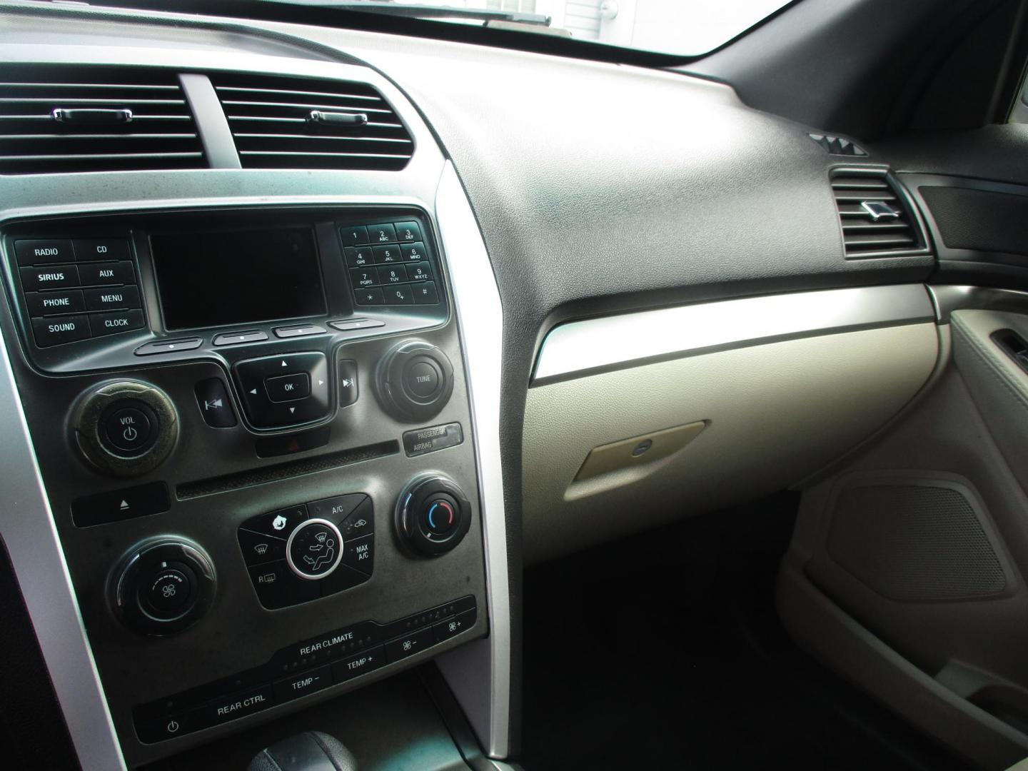 2012 SILVER Ford Explorer Base FWD (1FMHK7B97CG) with an 2.0L L4 DOHC 16V TURBO engine, 6-Speed Automatic transmission, located at 540a Delsea Drive, Sewell, NJ, 08080, (987) 867-5309, 39.752560, -75.111206 - Photo#21