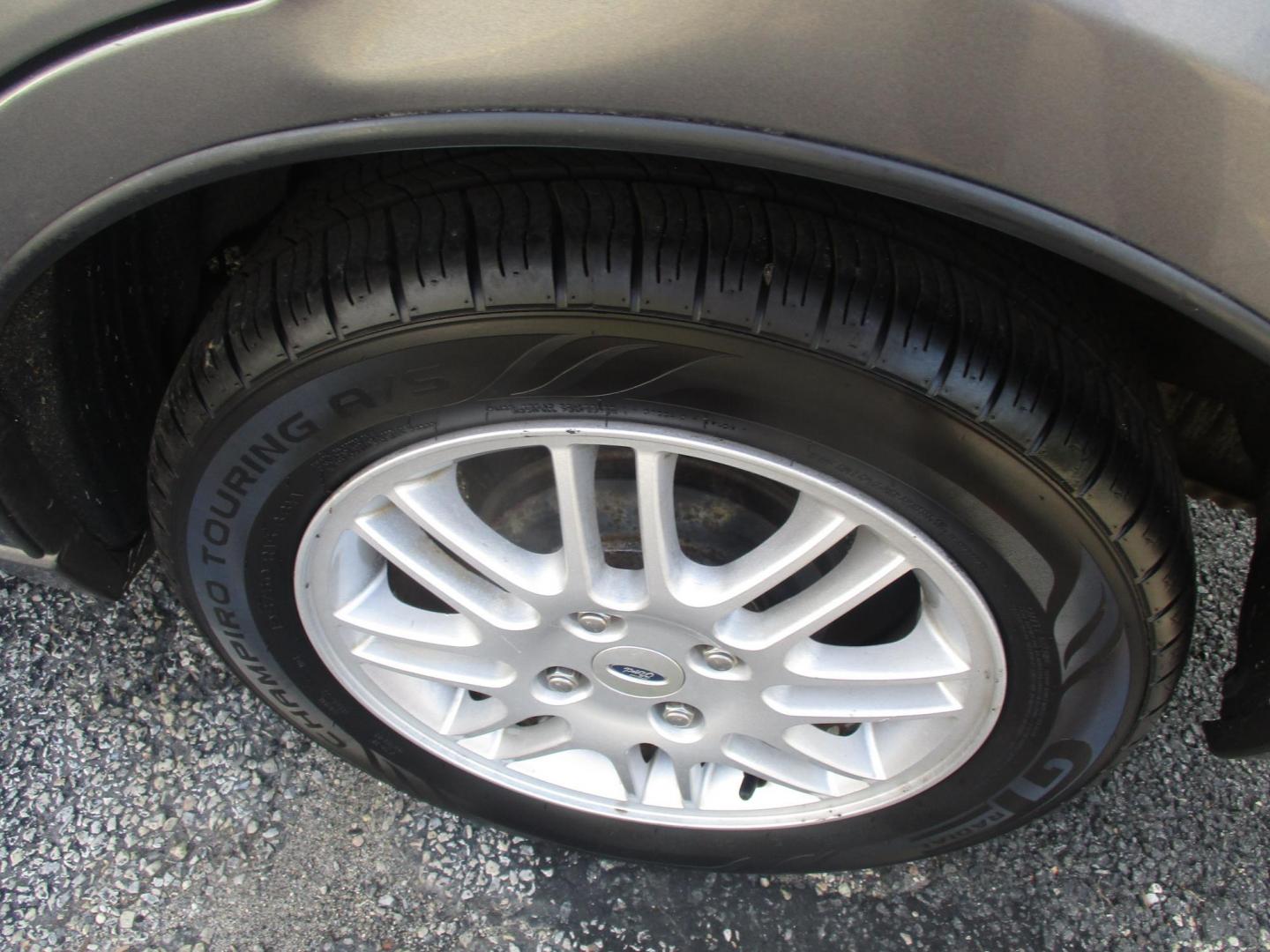 2010 GRAY Ford Focus SE Sedan (1FAHP3FN3AW) with an 2.0L L4 DOHC 16V engine, located at 540a Delsea Drive, Sewell, NJ, 08080, (987) 867-5309, 39.752560, -75.111206 - Photo#21